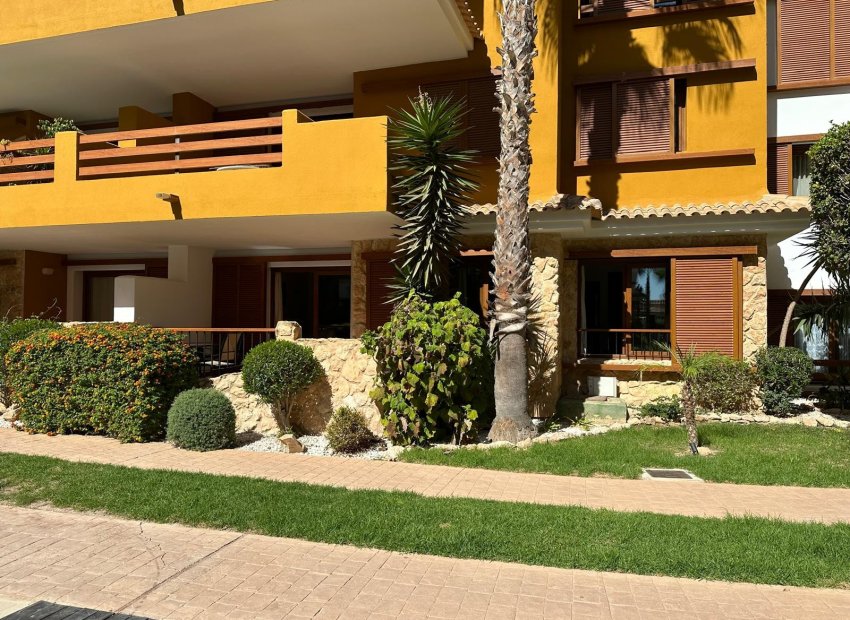 Resale - Apartment / flat - Torrevieja - Punta Prima