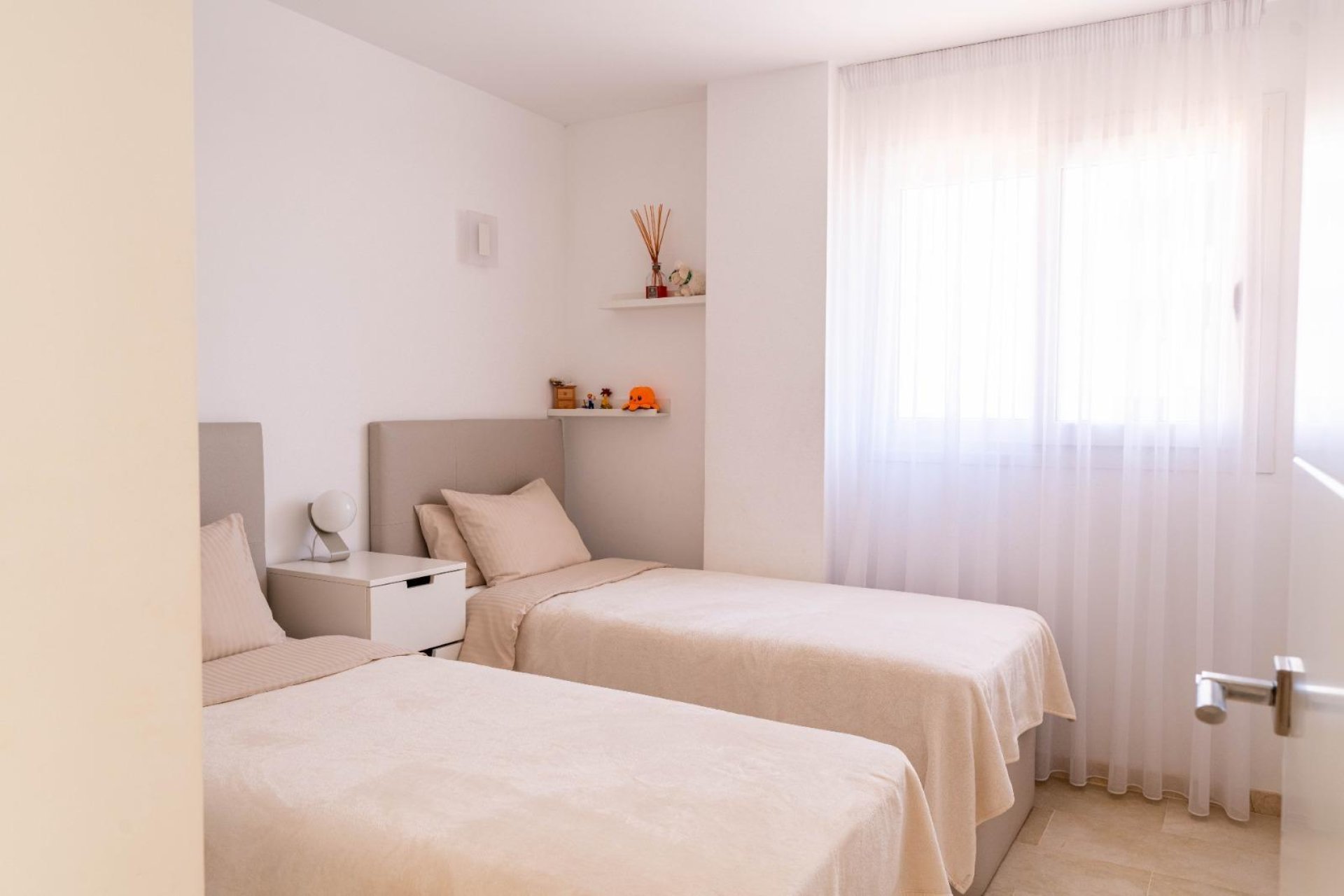 Resale - Apartment / flat - Torrevieja - Punta Prima