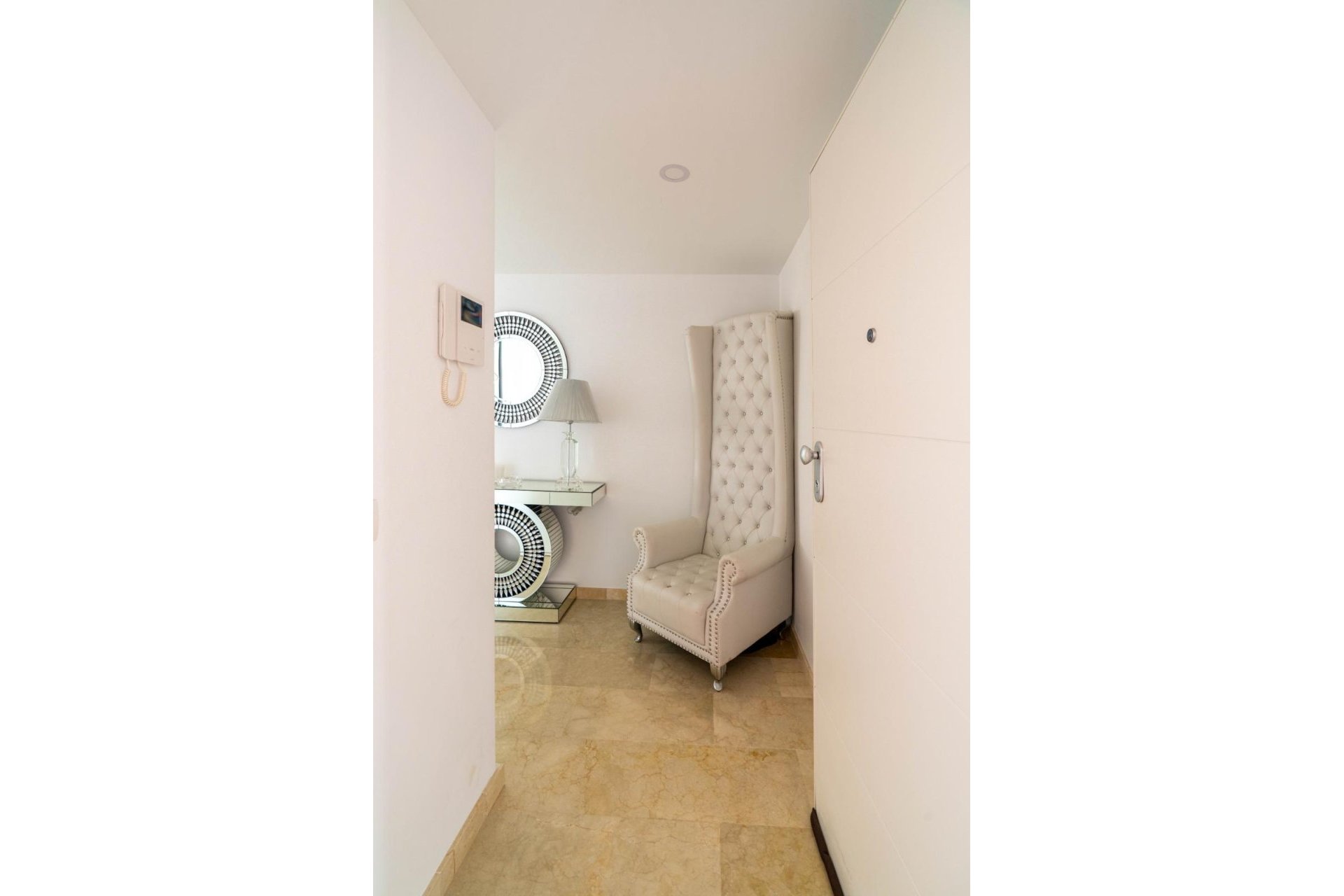 Resale - Apartment / flat - Torrevieja - Punta Prima