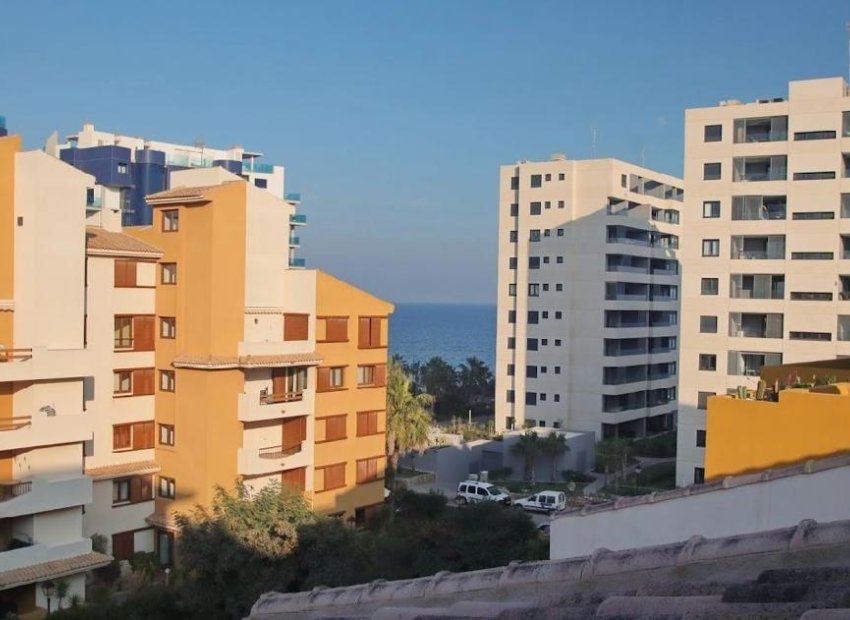 Resale - Apartment / flat - Torrevieja - Punta Prima