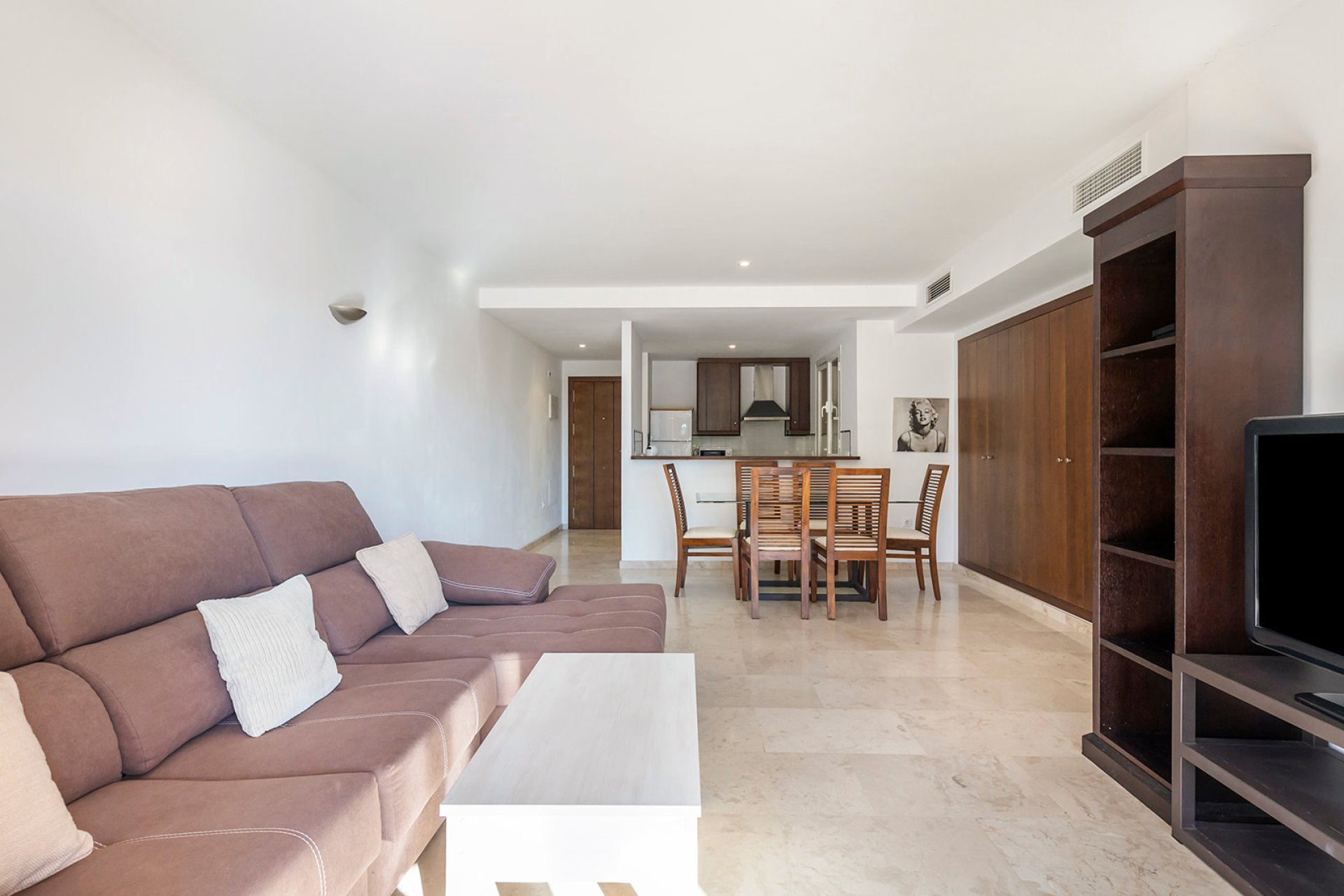 Resale - Apartment / flat - Torrevieja - Punta Prima