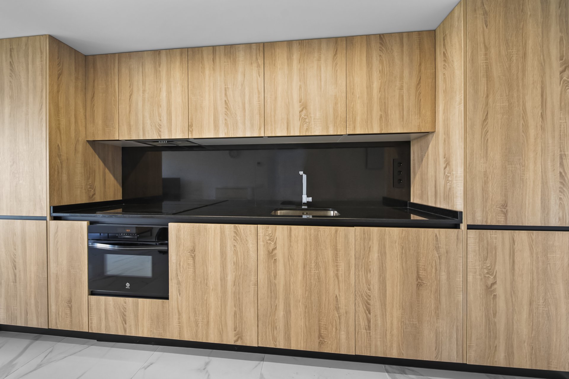 Resale - Apartment / Flat * - Torrevieja - Punta Prima *