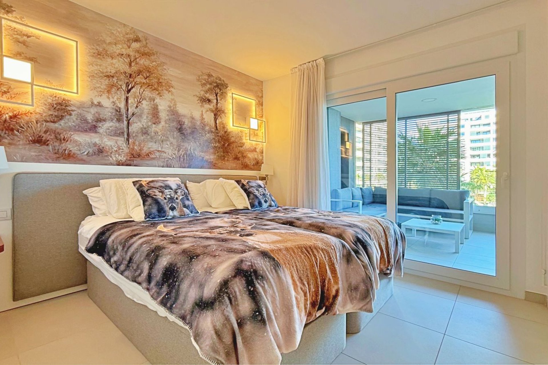 Resale - Apartment / Flat * - Torrevieja - Punta Prima *