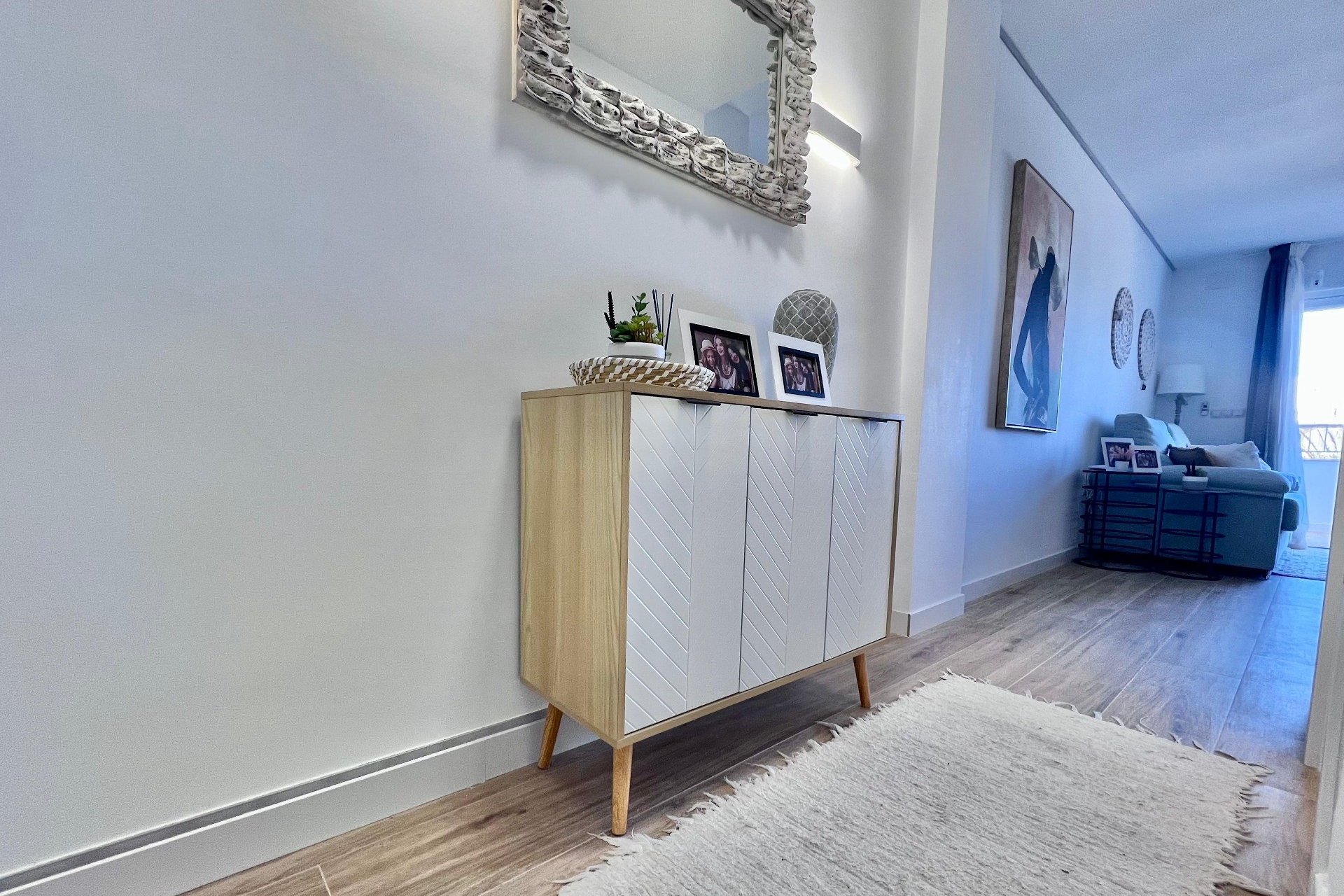 Resale - Apartment / Flat * - Torrevieja * - Punta Prima *