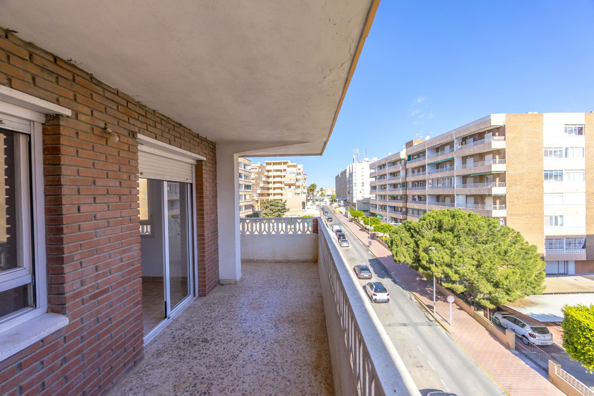 Resale - Apartment / flat - Torrevieja - Punta Prima