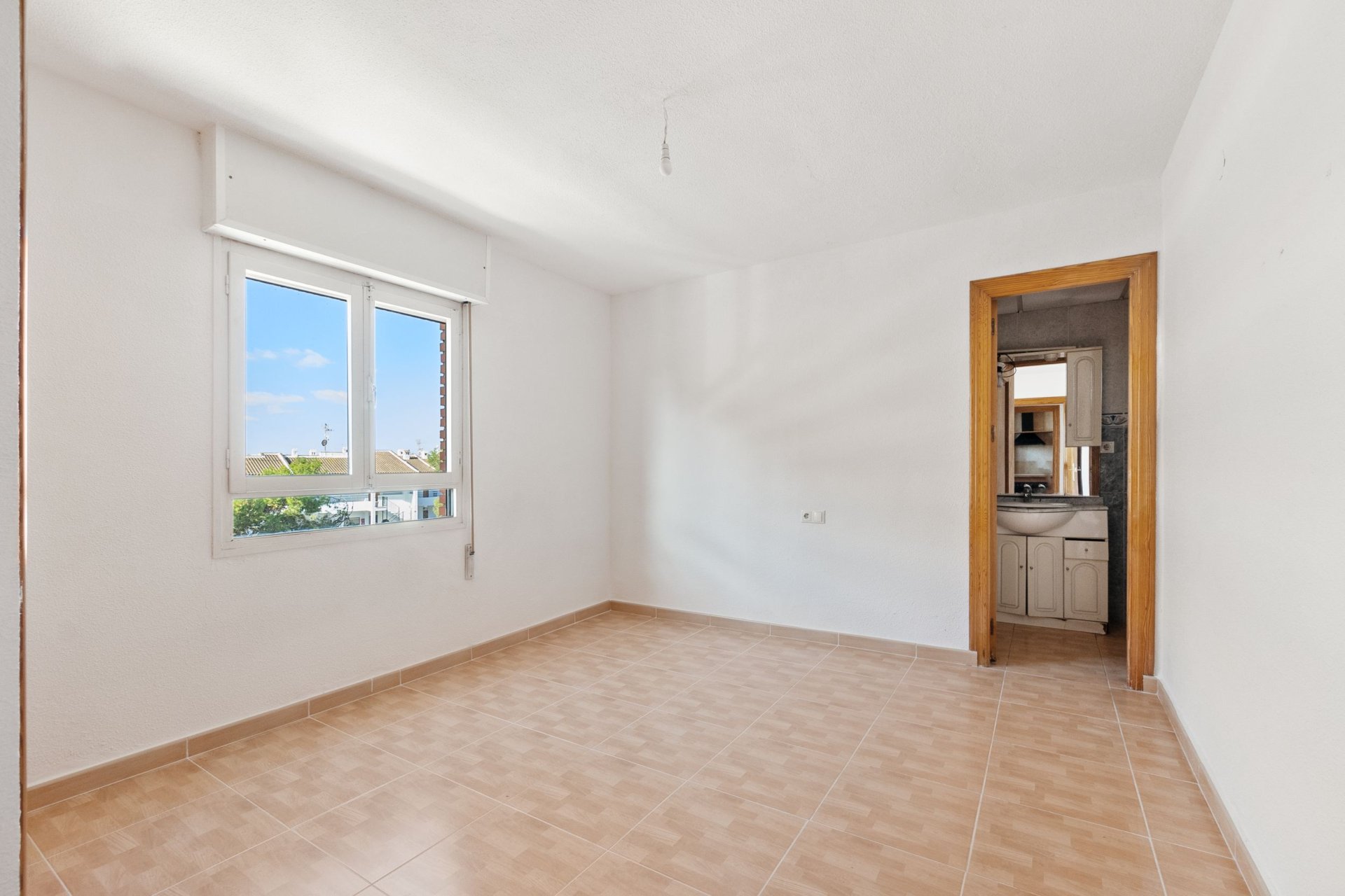 Resale - Apartment / flat - Torrevieja - Punta Prima