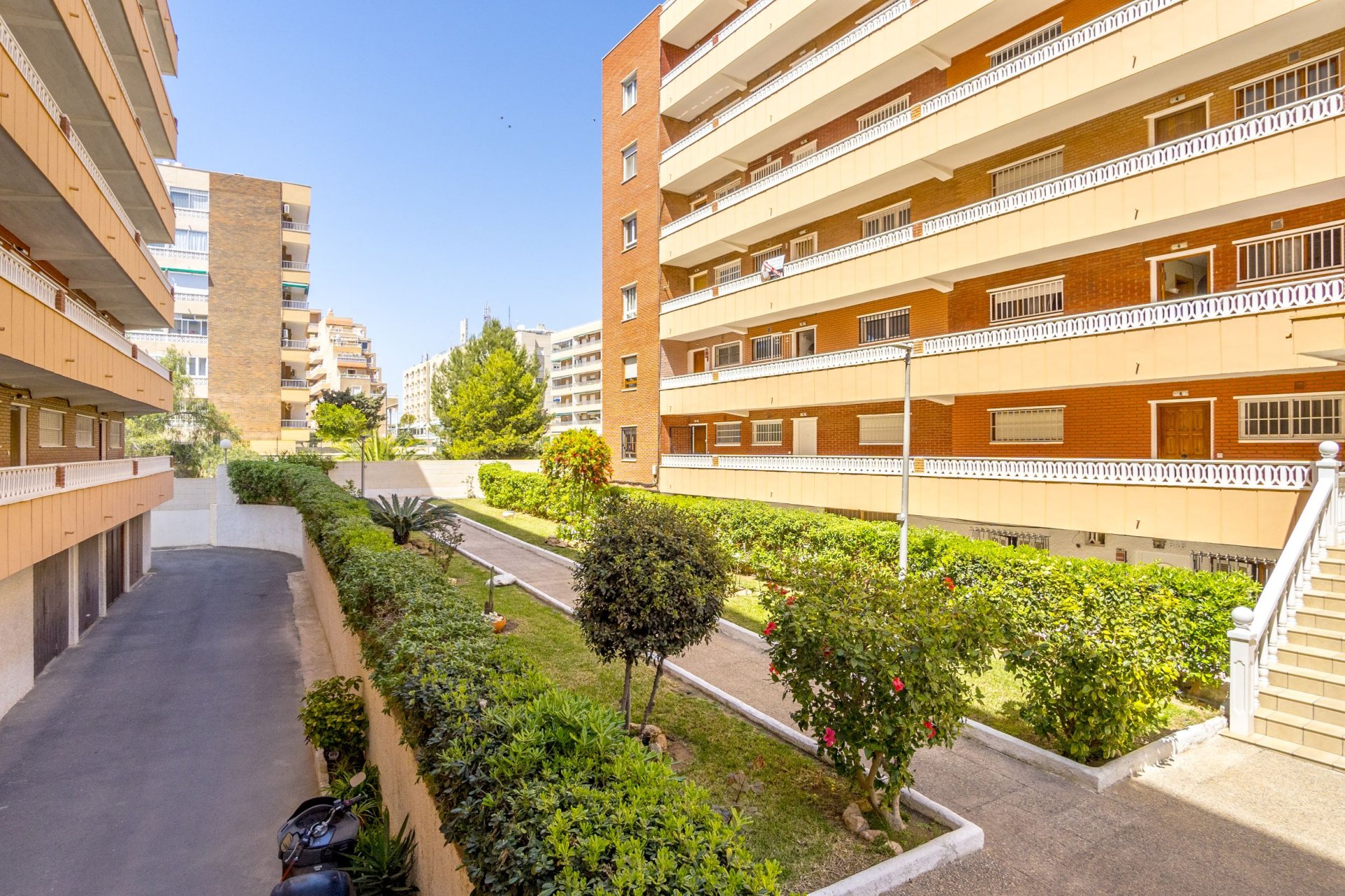 Resale - Apartment / flat - Torrevieja - Punta Prima