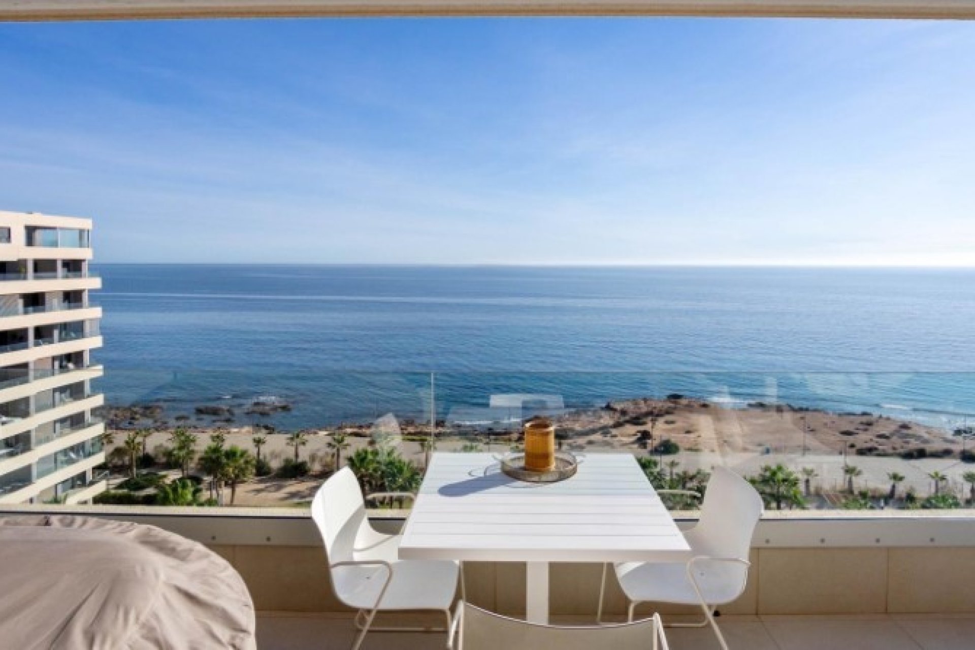 Resale - Apartment / flat - Torrevieja* - Punta Prima*