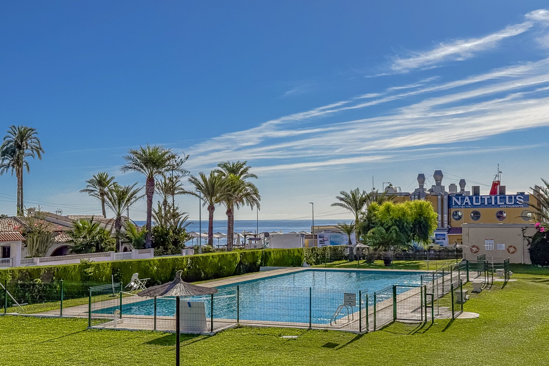 Resale - Apartment / Flat * - Torrevieja * - Rocio del Mar *