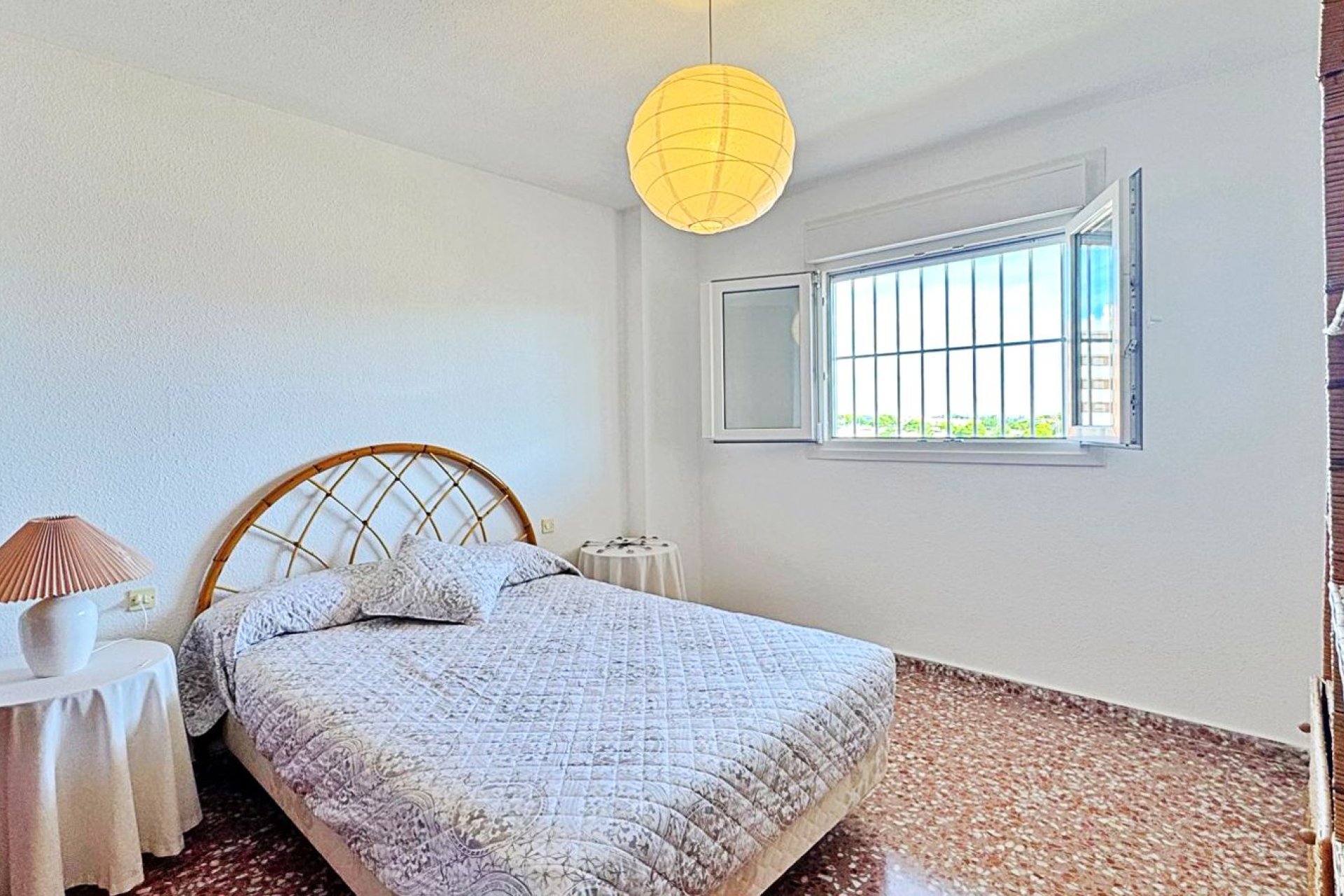 Resale - Apartment / Flat * - Torrevieja - Rocio del Mar