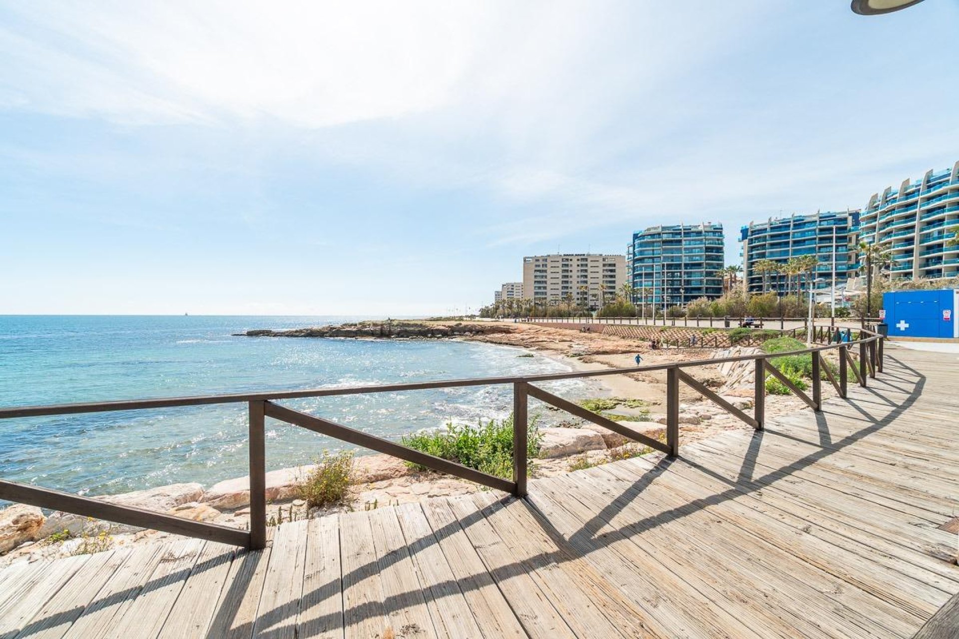 Resale - Apartment / Flat * - Torrevieja * - Rocio del Mar *