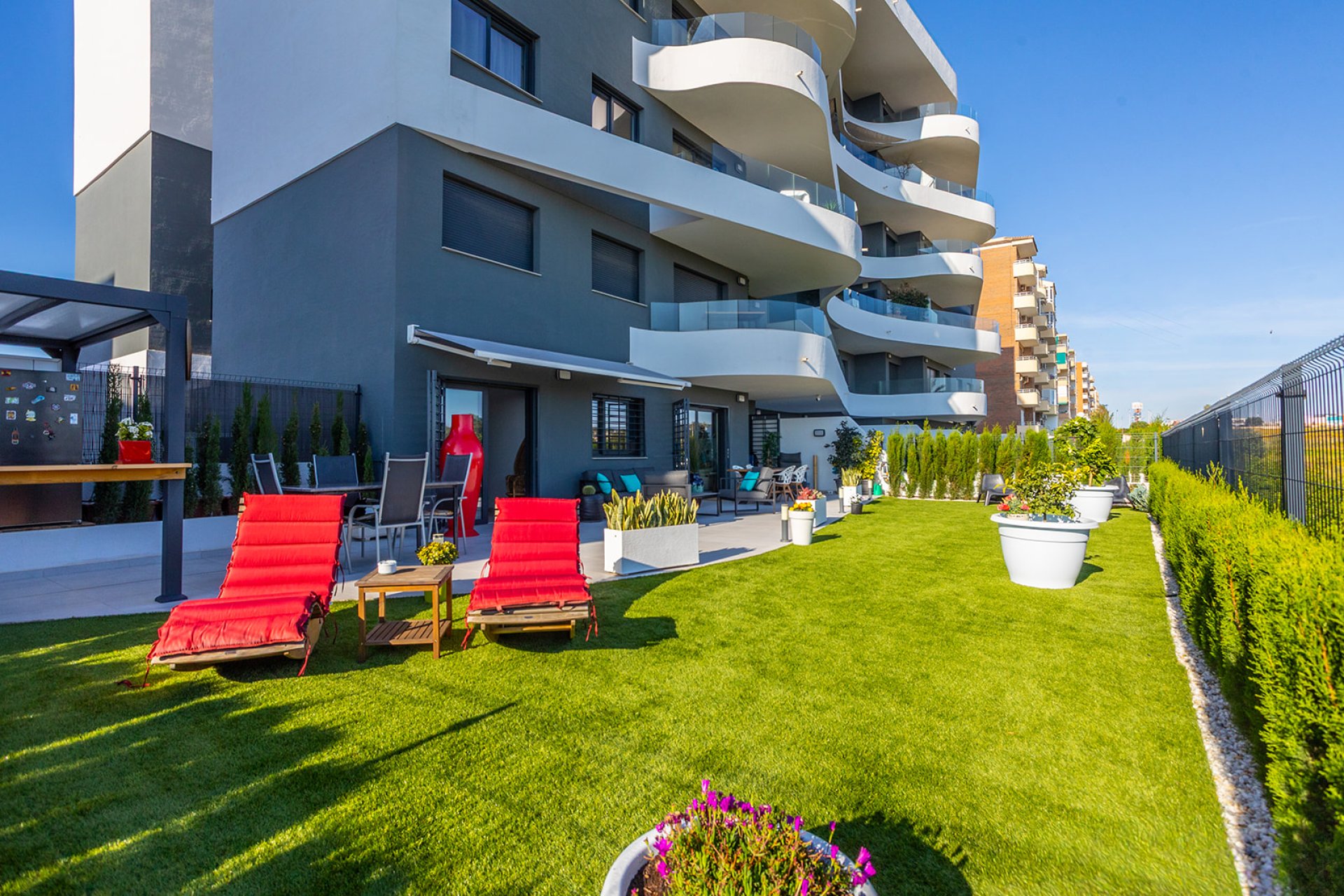 Resale - Apartment / Flat * - Torrevieja * - Rocio del Mar *