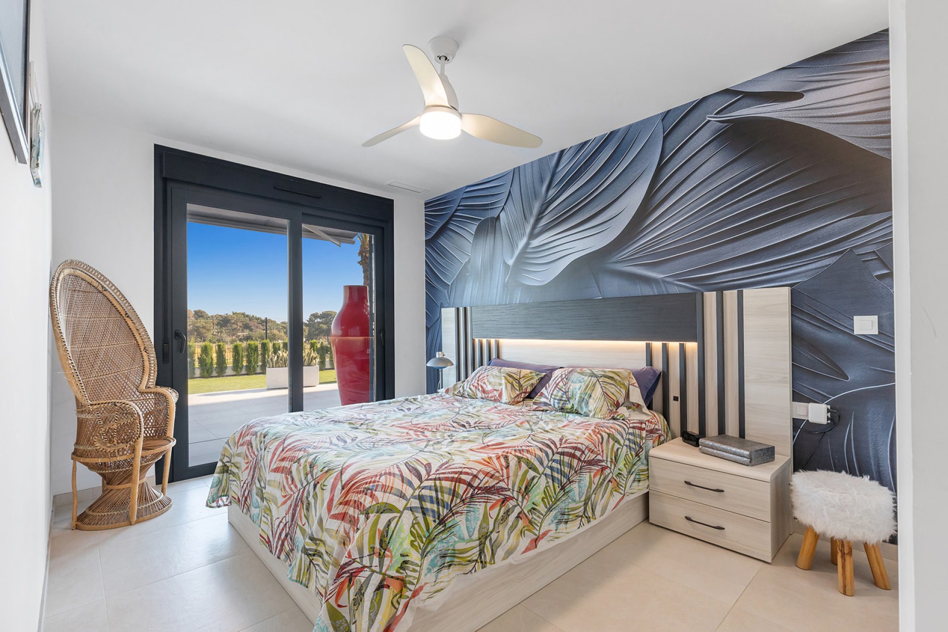 Resale - Apartment / Flat * - Torrevieja * - Rocio del Mar *