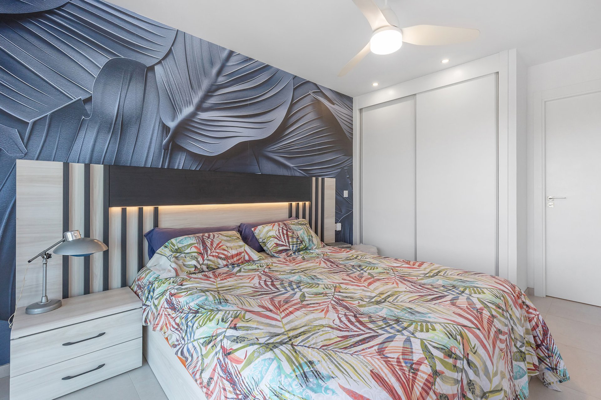 Resale - Apartment / Flat * - Torrevieja * - Rocio del Mar *