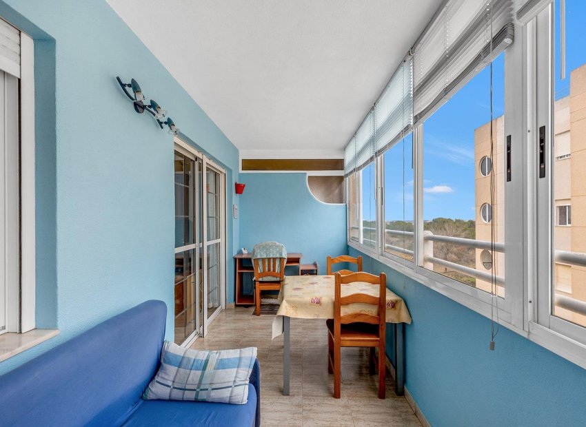 Resale - Apartment / Flat * - Torrevieja - San luis