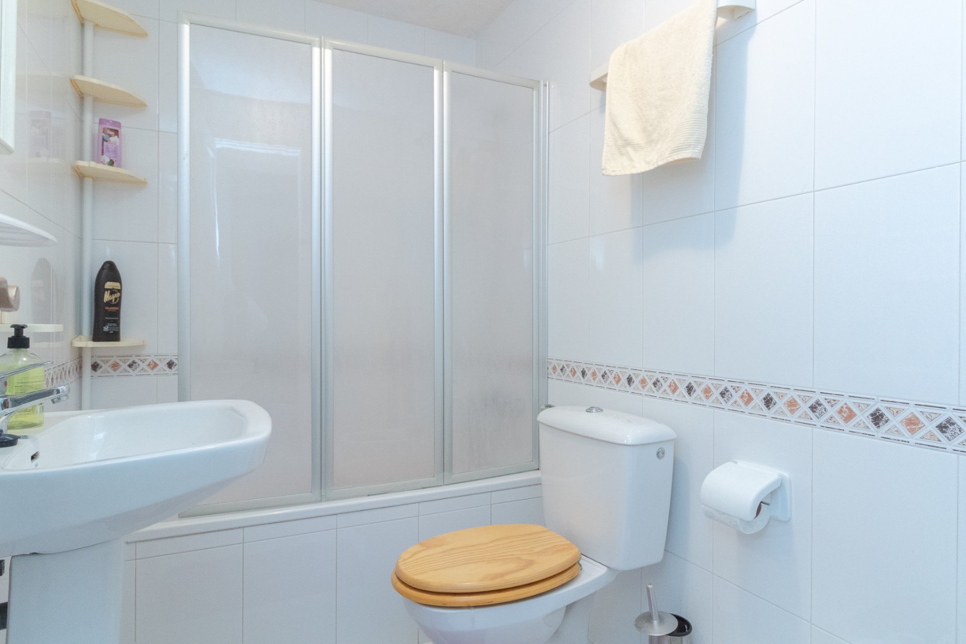 Resale - Apartment / Flat * - Torrevieja * - San Luis