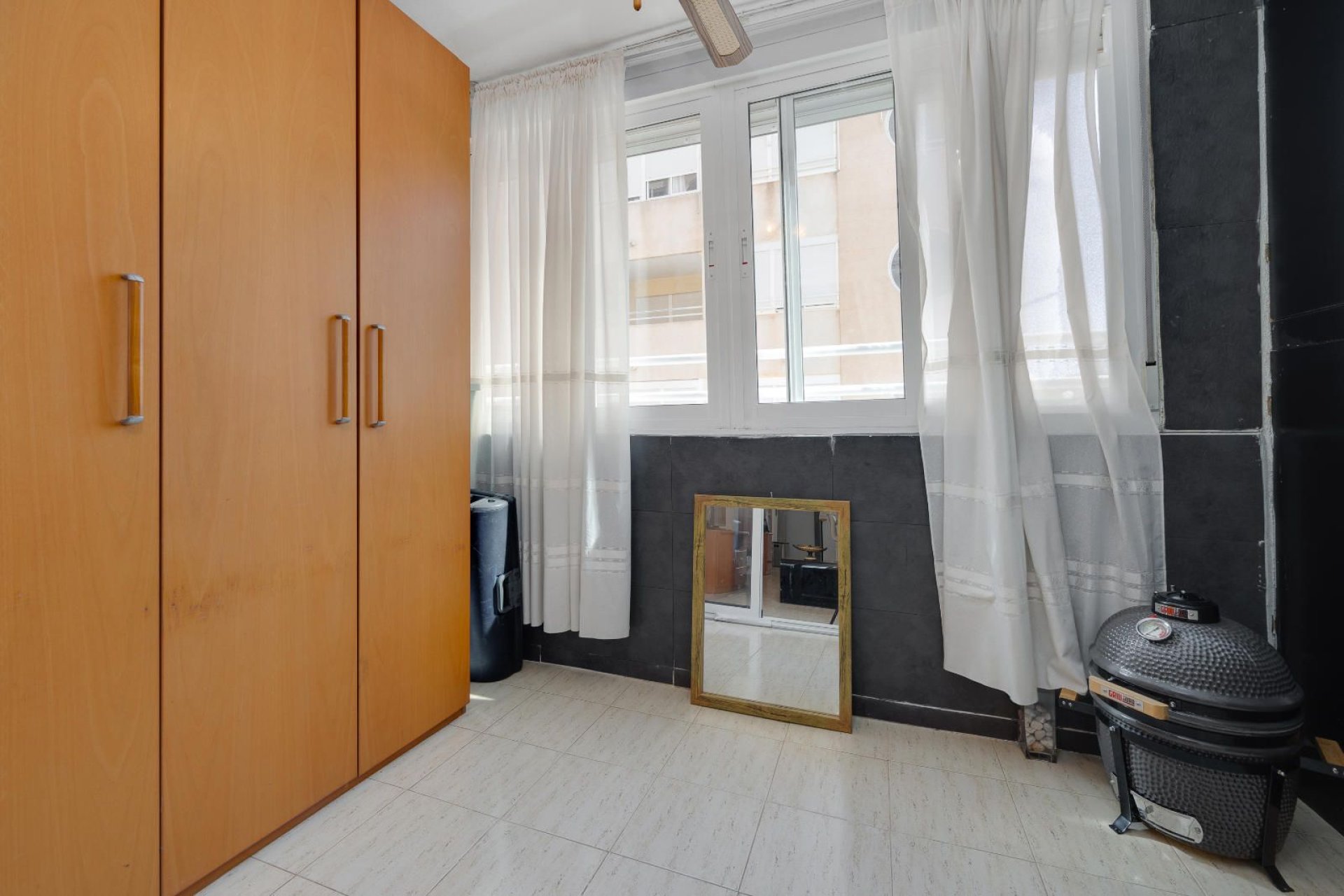 Resale - Apartment / Flat * - Torrevieja * - San luis *