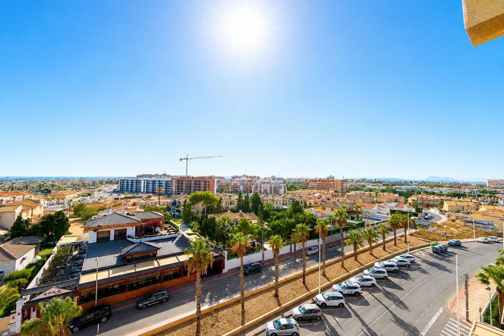 Resale - Apartment / Flat * - Torrevieja * - Torre del moro