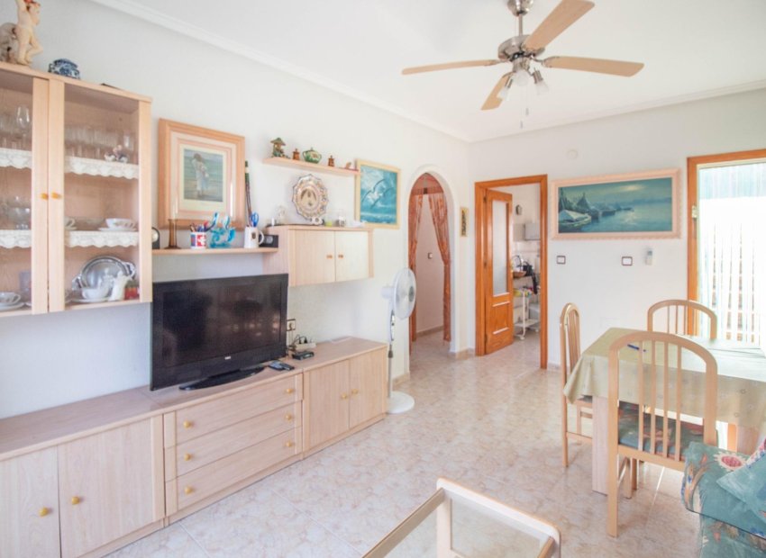 Resale - Apartment / Flat * - Torrevieja - Torreblanca