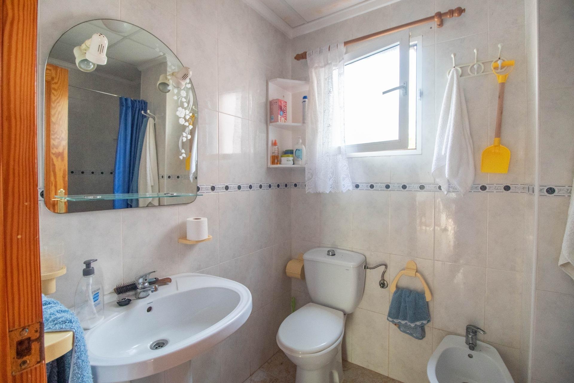 Resale - Apartment / Flat * - Torrevieja - Torreblanca