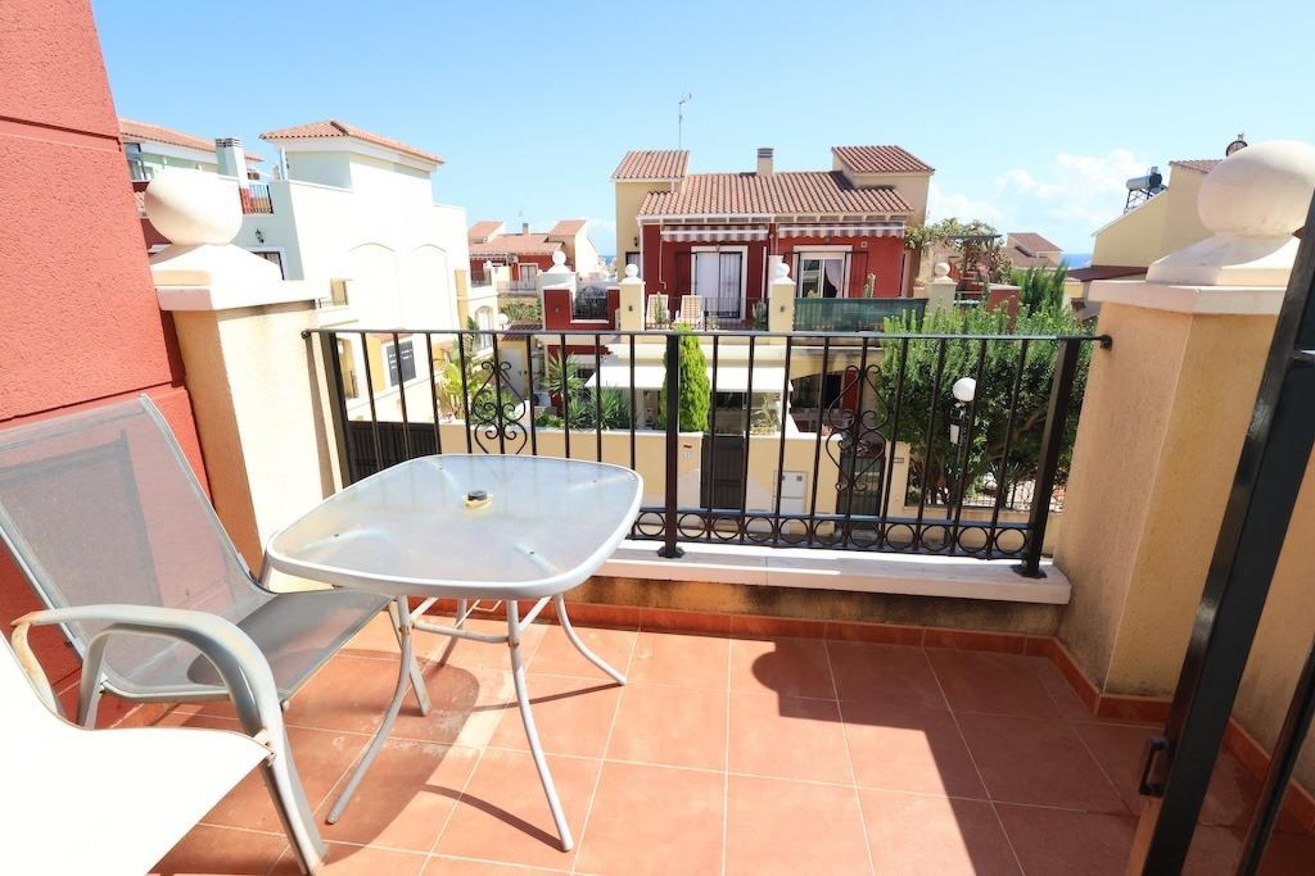 Resale - Apartment / Flat * - Torrevieja * - Torreblanca *