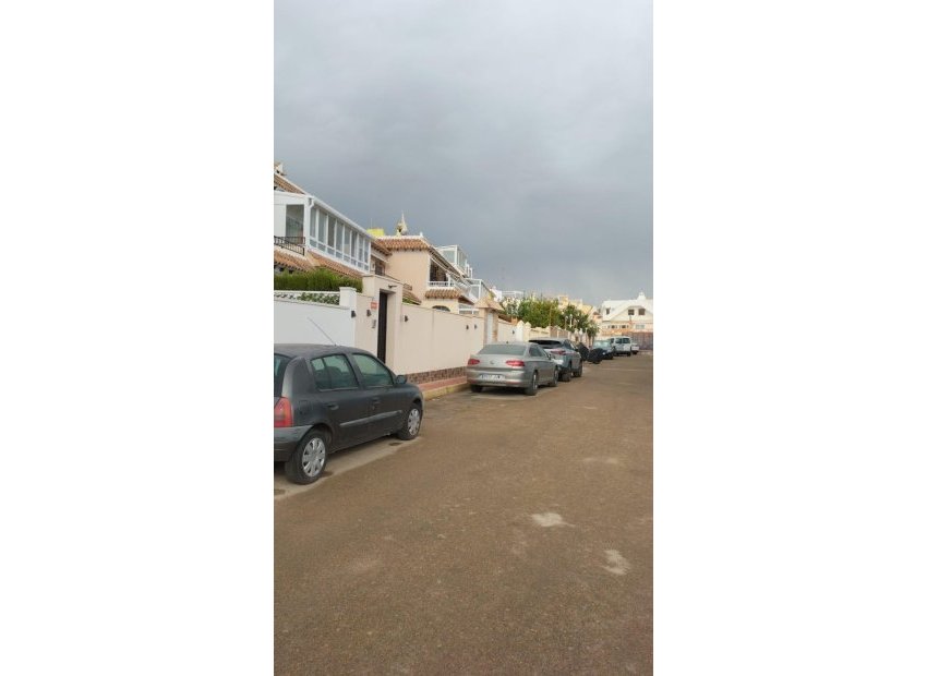Resale - Apartment / Flat * - Torrevieja * - Torreblanca *