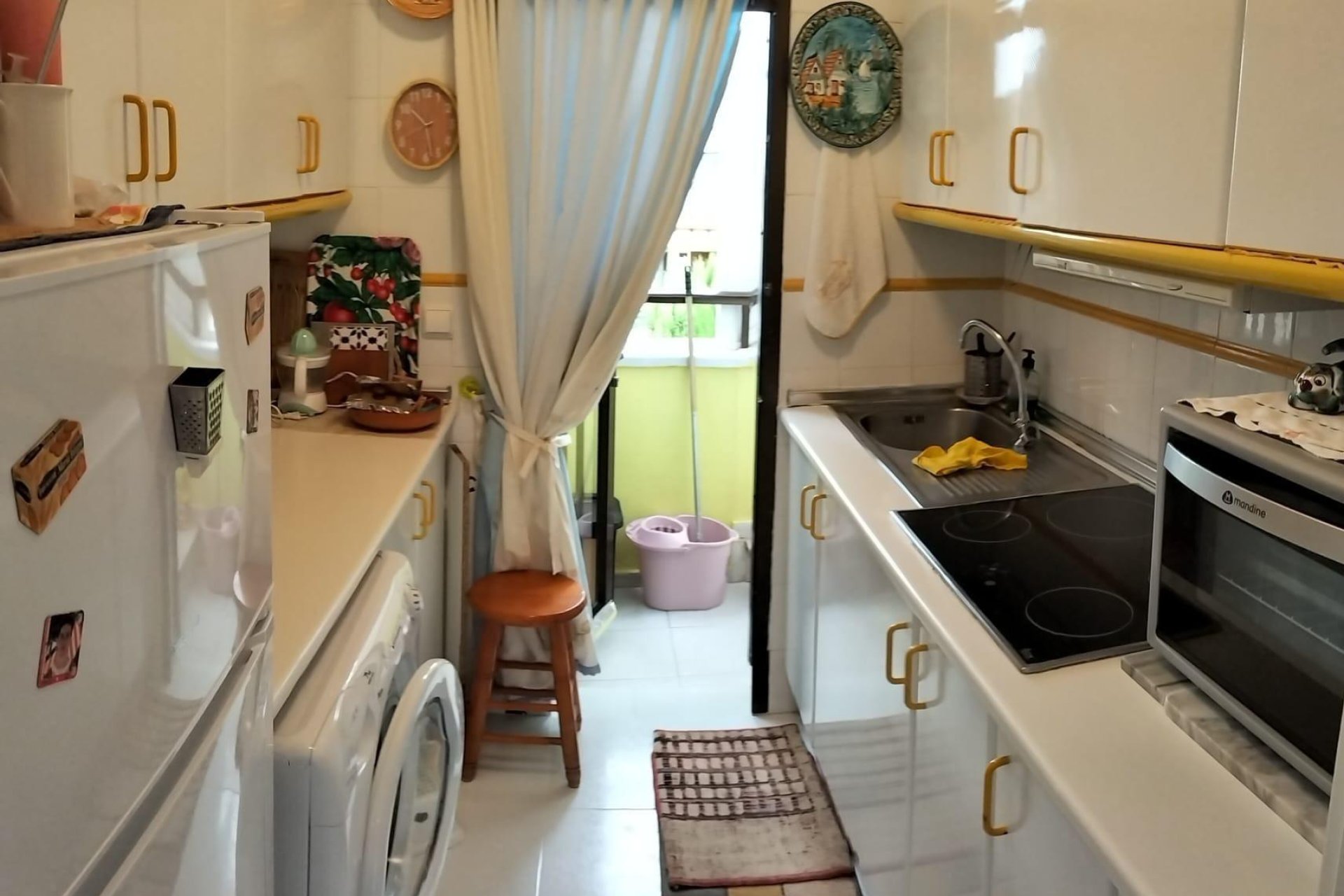 Resale - Apartment / Flat * - Torrevieja * - Torreblanca *
