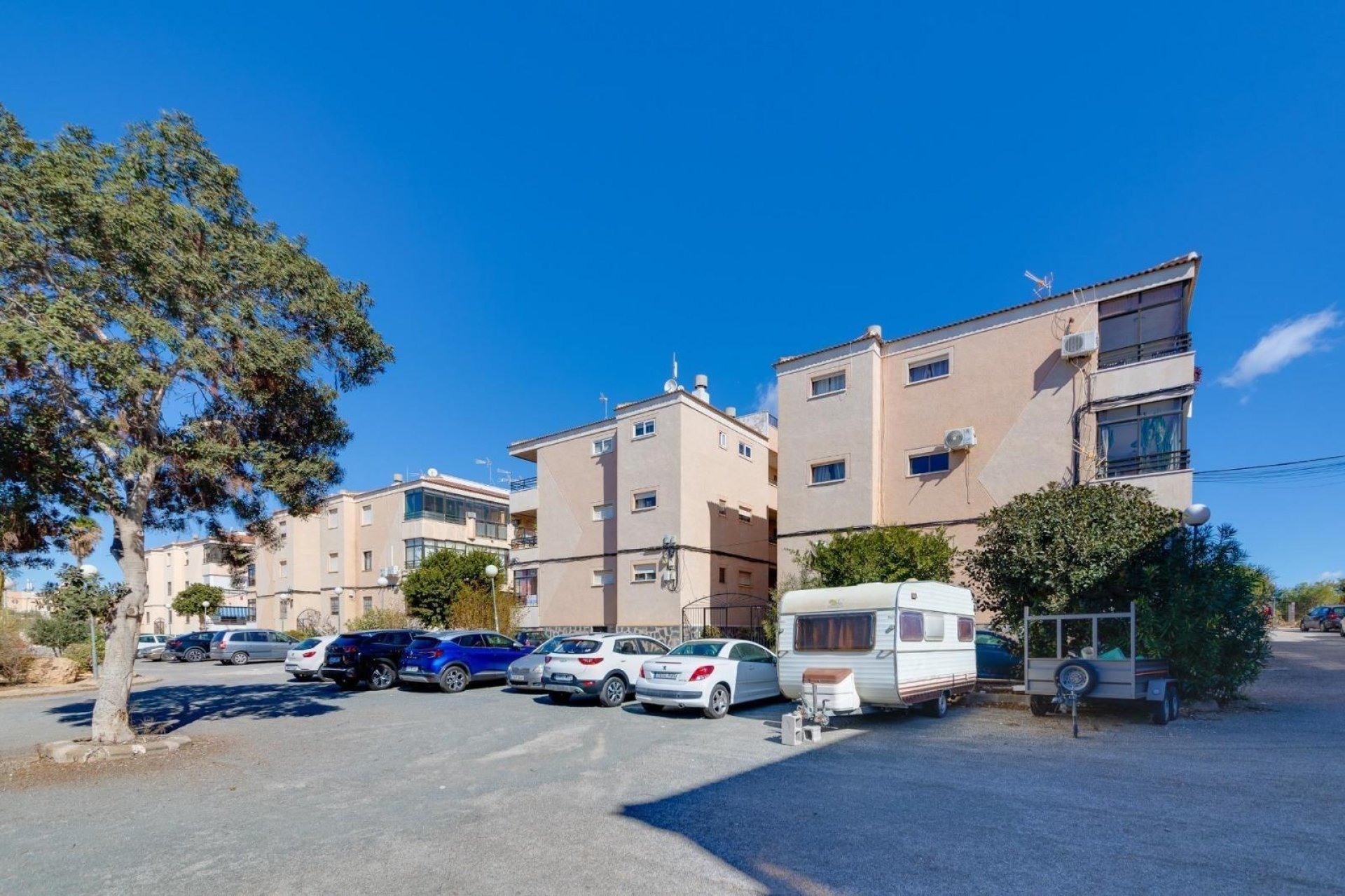 Resale - Apartment / flat - Torrevieja - Torretas