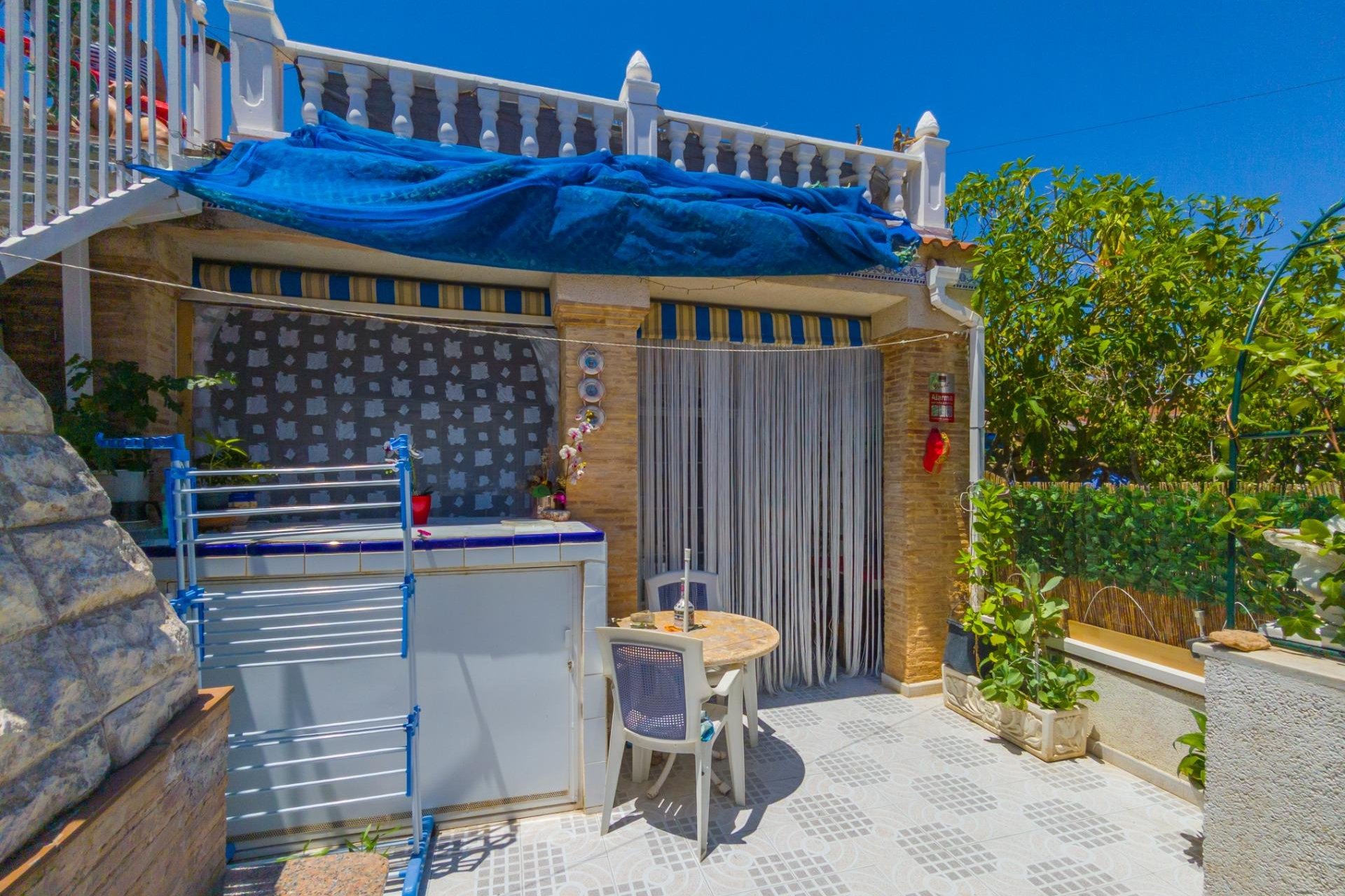 Resale - Apartment / Flat * - Torrevieja * - Torretas *