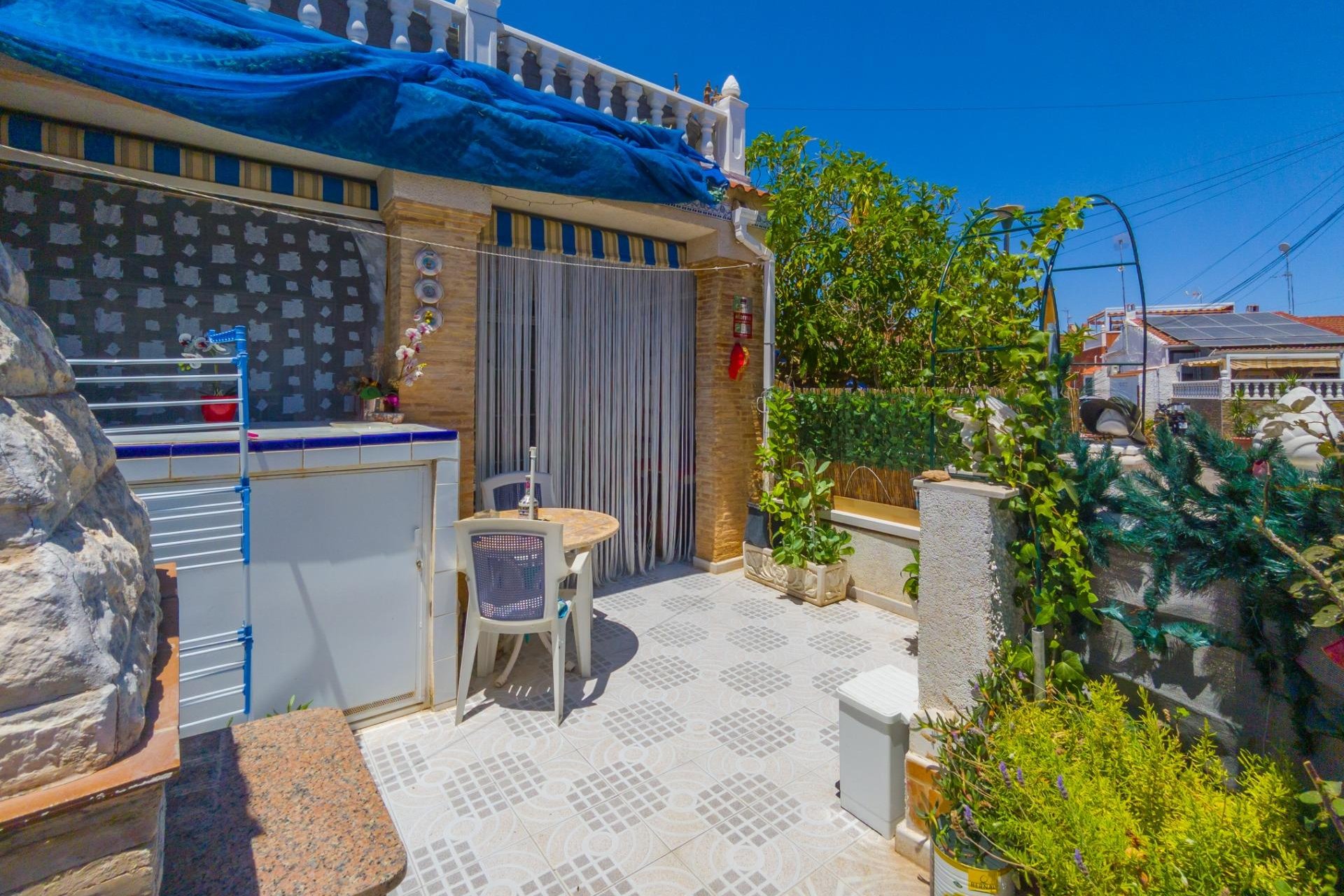 Resale - Apartment / Flat * - Torrevieja * - Torretas *