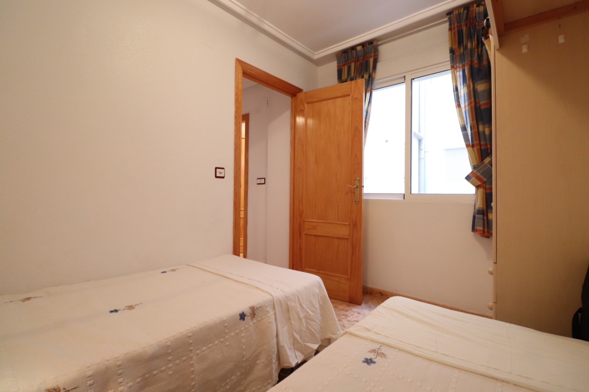 Resale - Apartment / flat - Torrevieja - Torrevieja - Centre