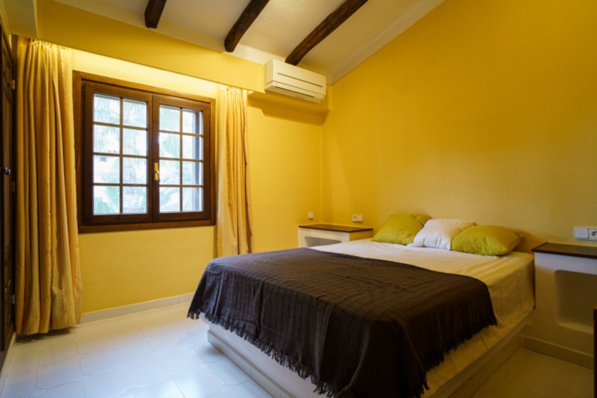 Resale - Apartment / Flat * - Torrevieja - Torrevieja *