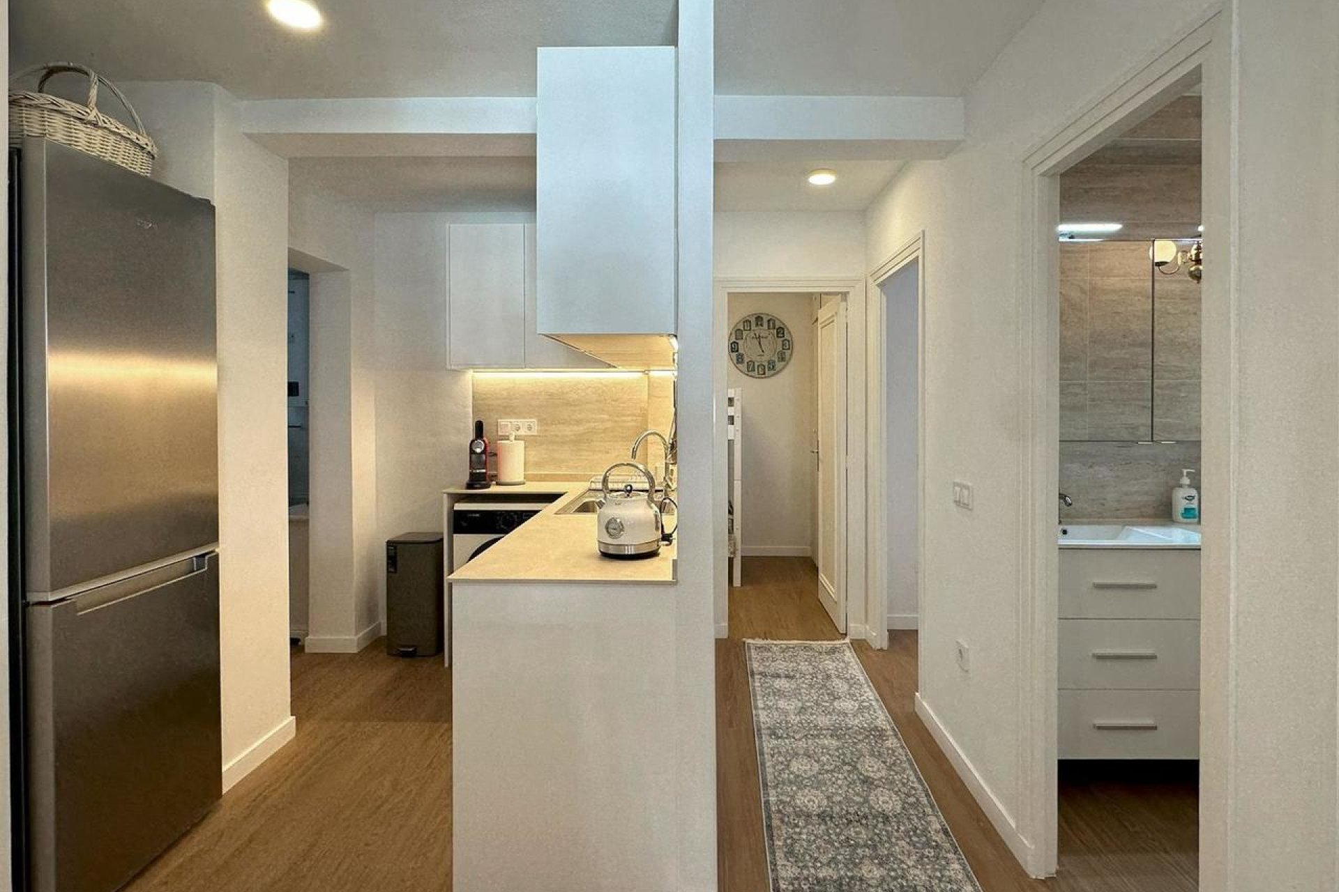 Resale - Apartment / Flat * - Torrevieja - Torrevieja *