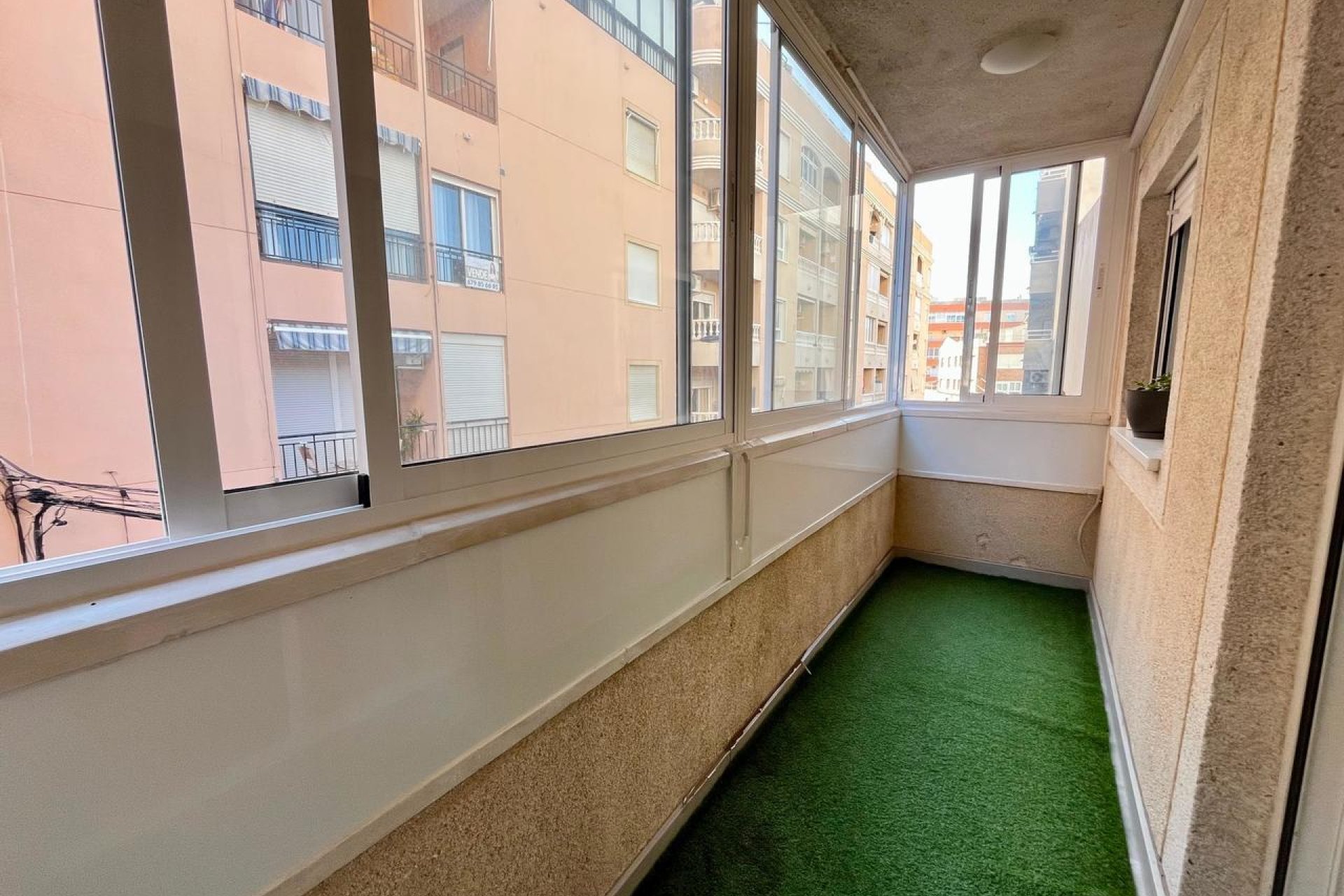 Resale - Apartment / Flat * - Torrevieja - Torrevieja *