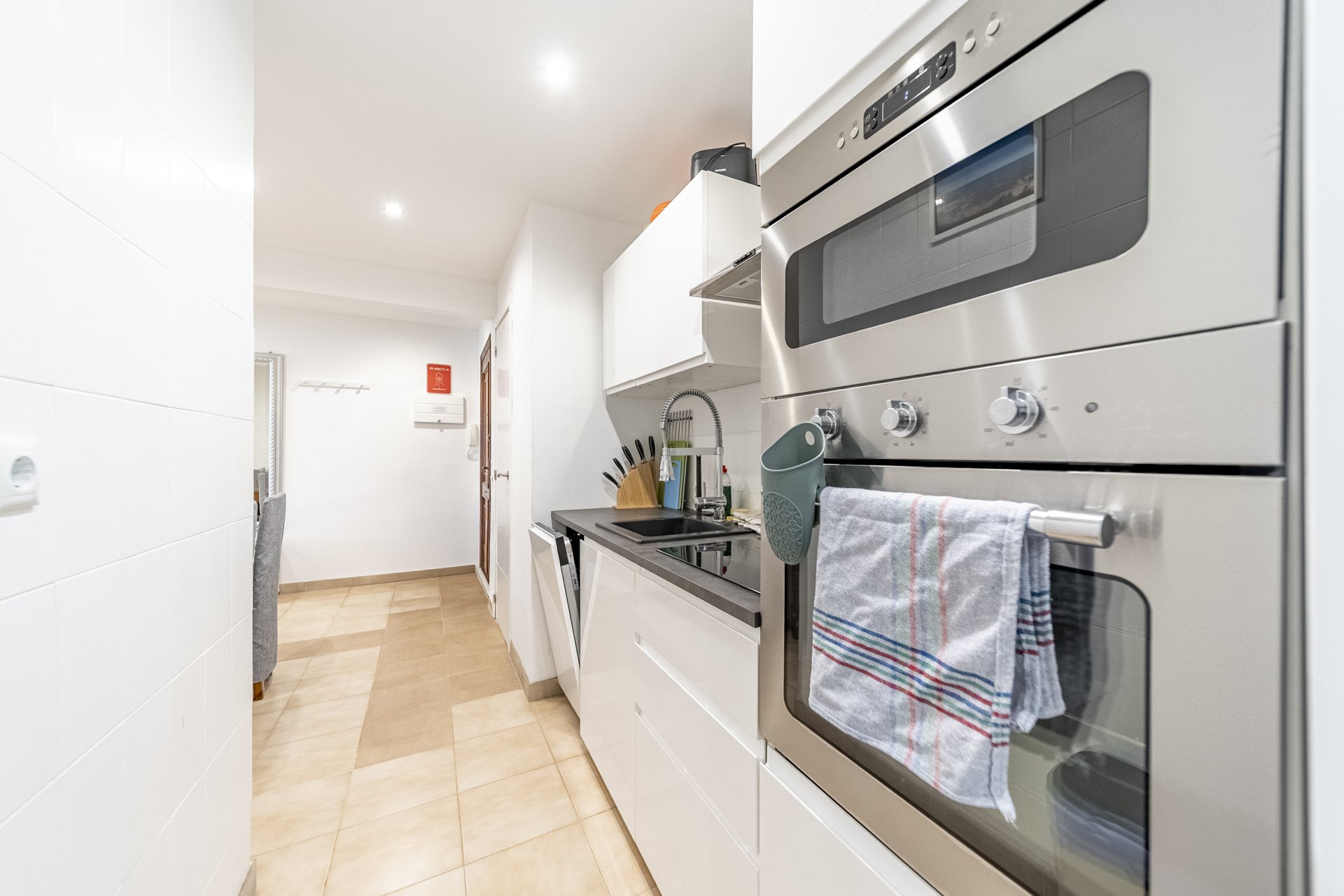 Resale - Apartment / Flat * - Torrevieja - Torrevieja *