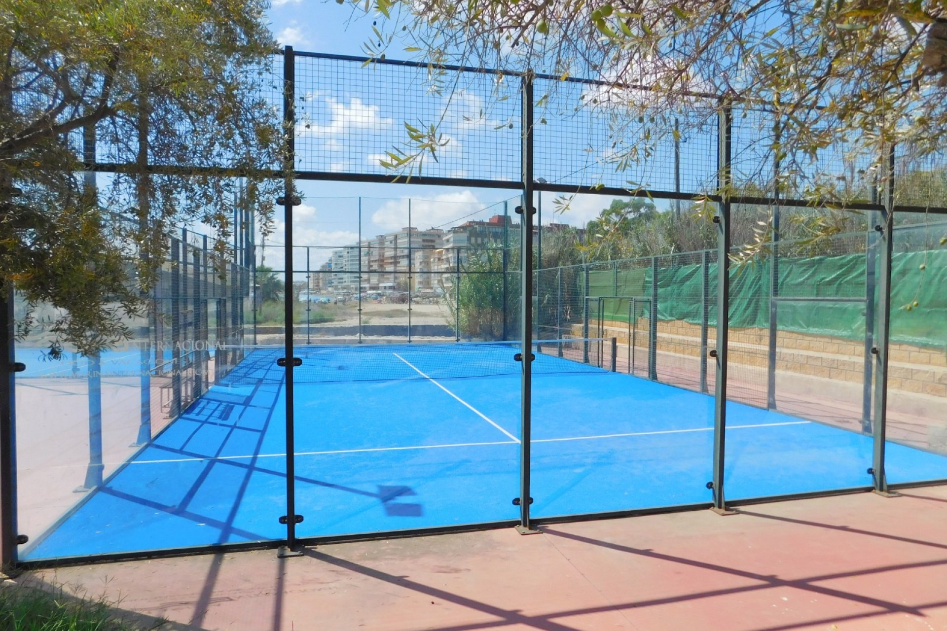 Resale - Apartment / Flat * - Torrevieja - Torrevieja *