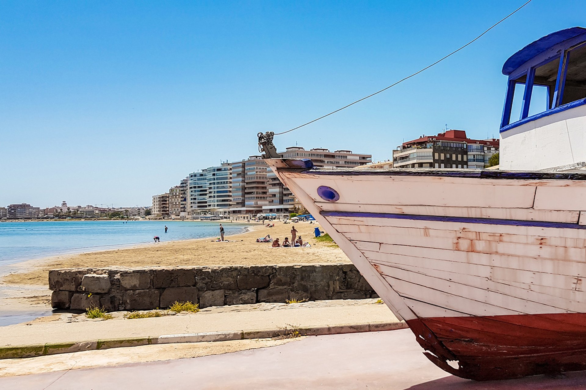 Resale - Apartment / Flat * - Torrevieja - Torrevieja *