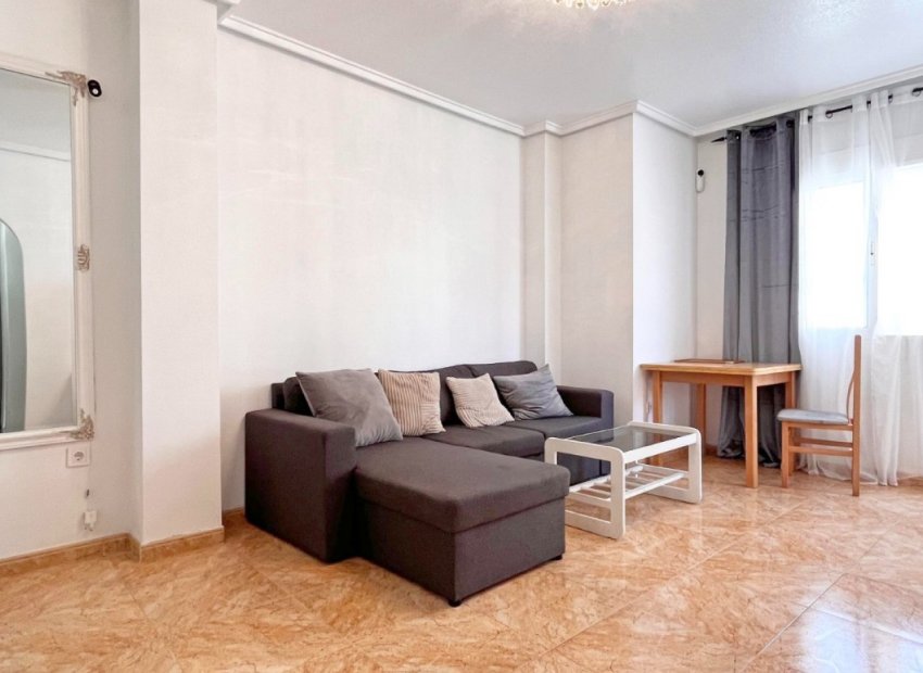 Resale - Apartment / flat - Torrevieja