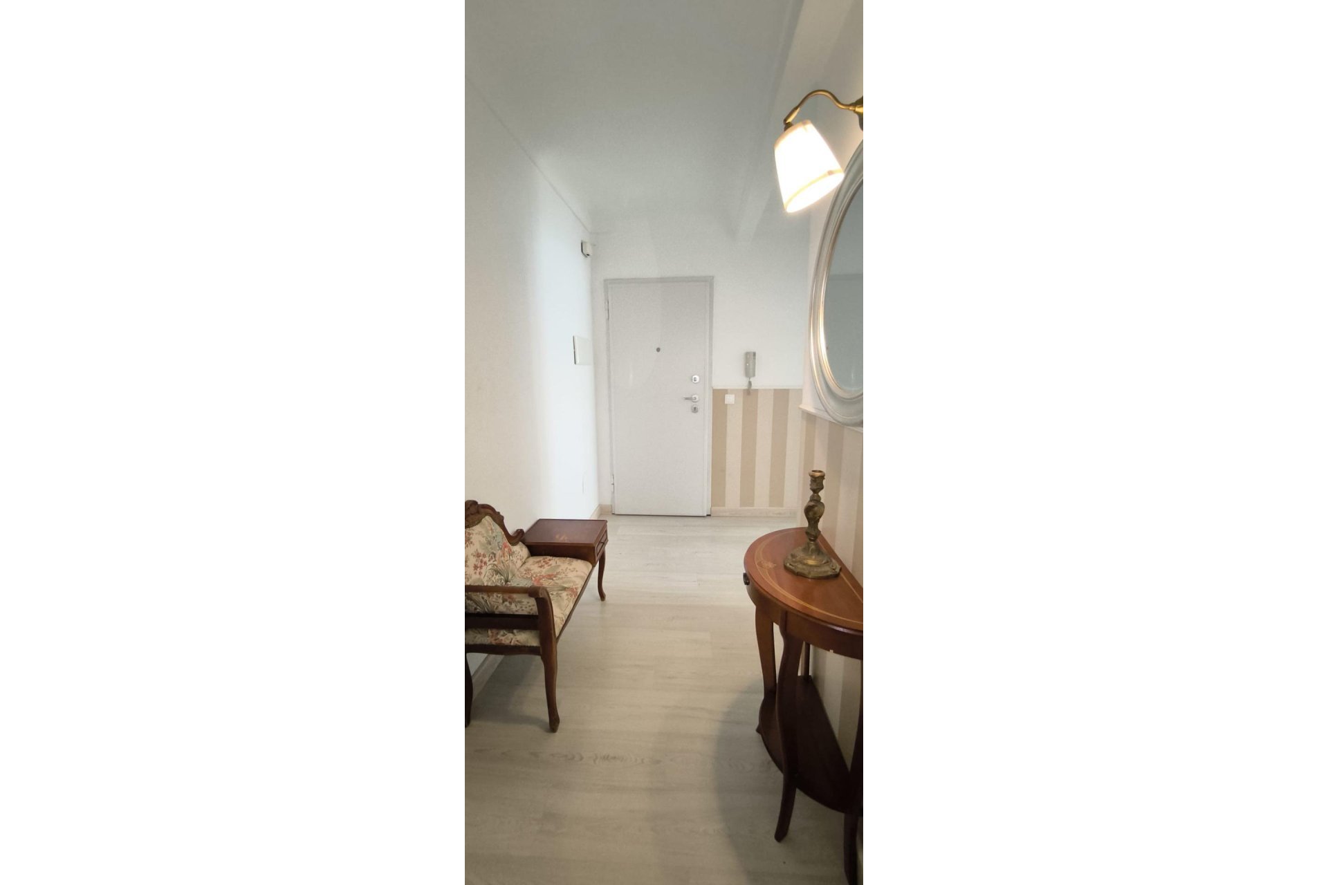 Resale - Apartment / flat - Torrevieja