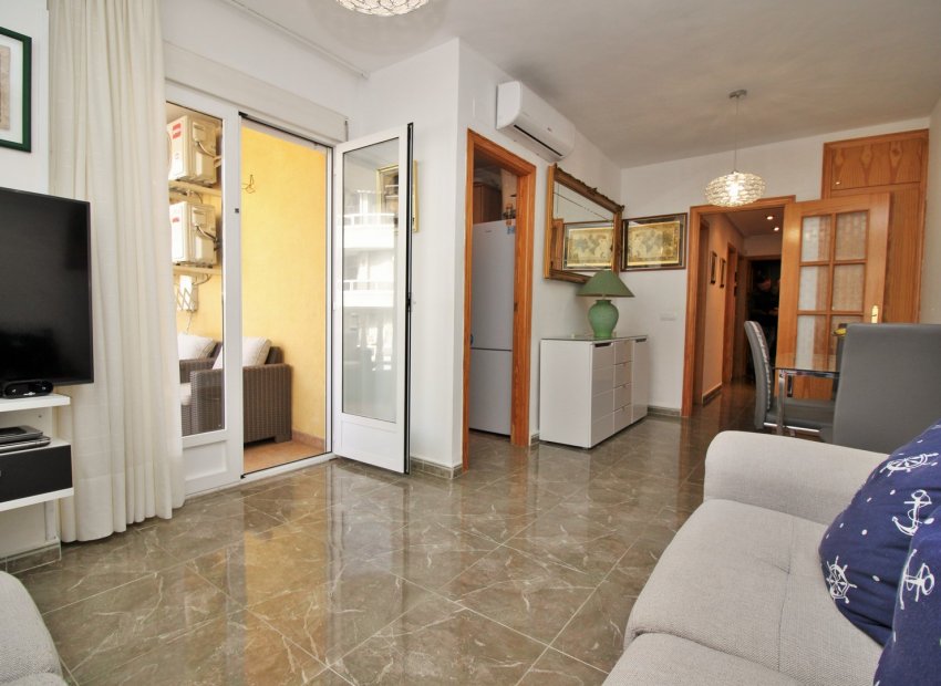 Resale - Apartment / flat - Torrevieja