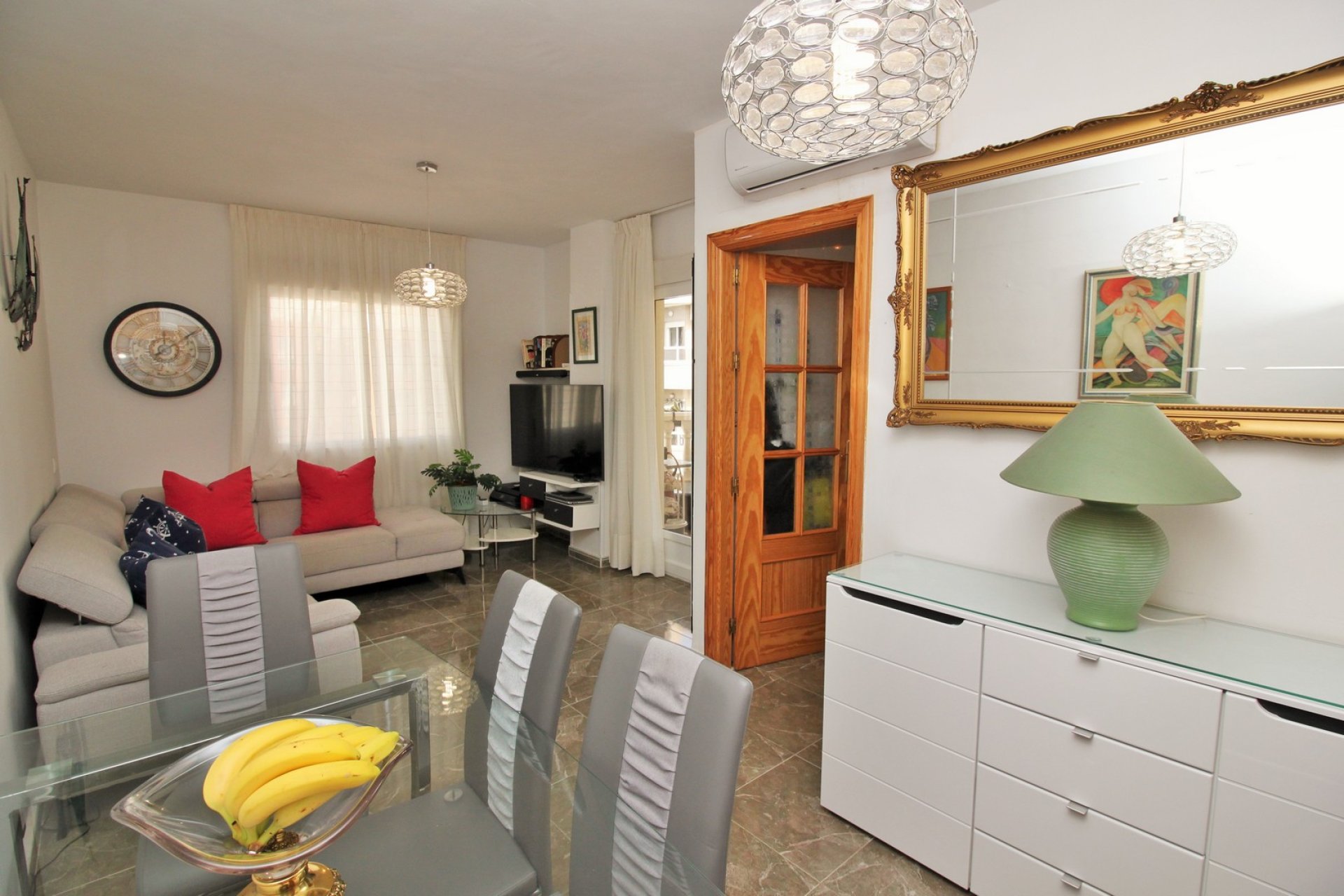 Resale - Apartment / flat - Torrevieja