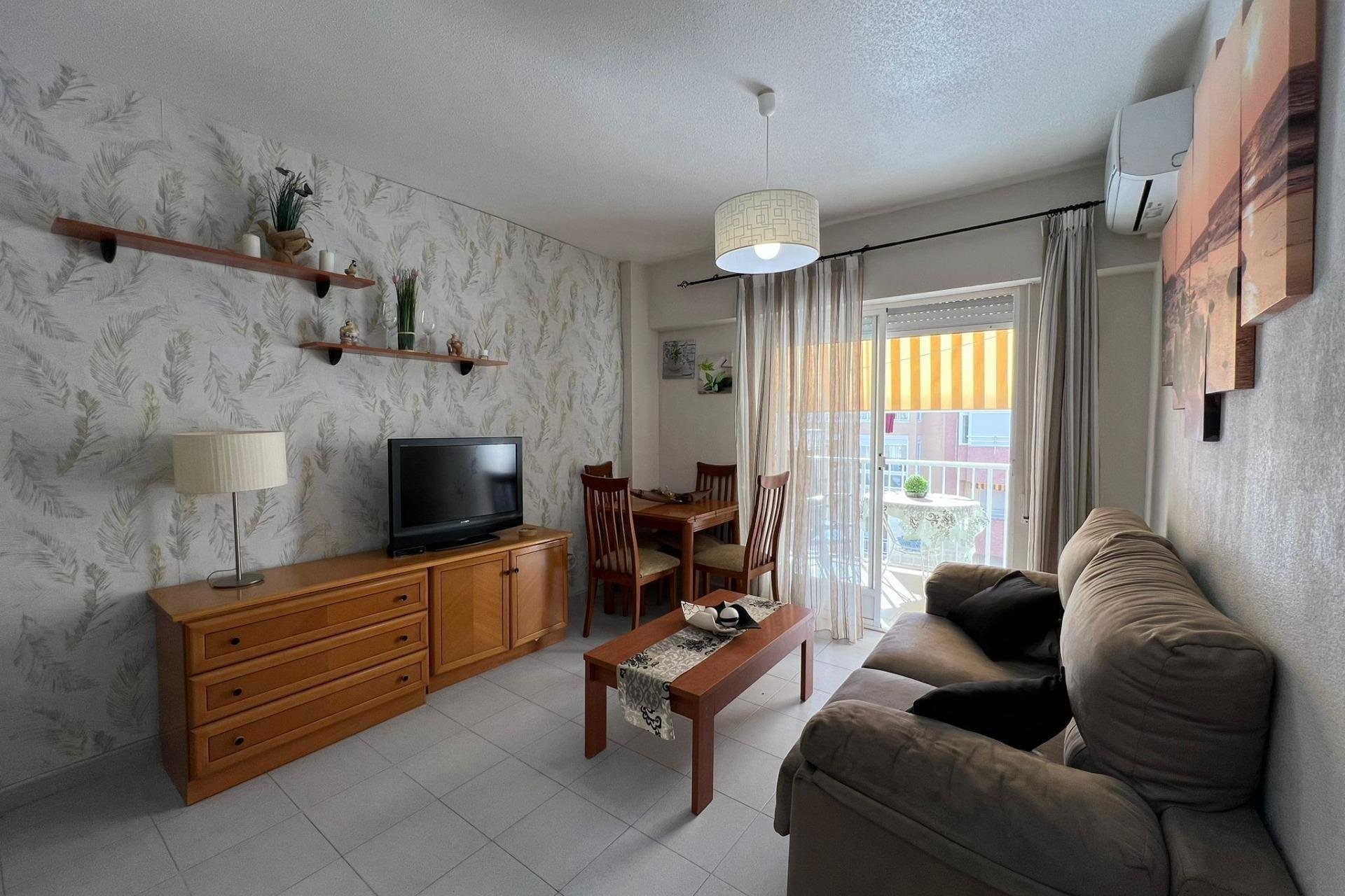 Resale - Apartment / flat - Torrevieja