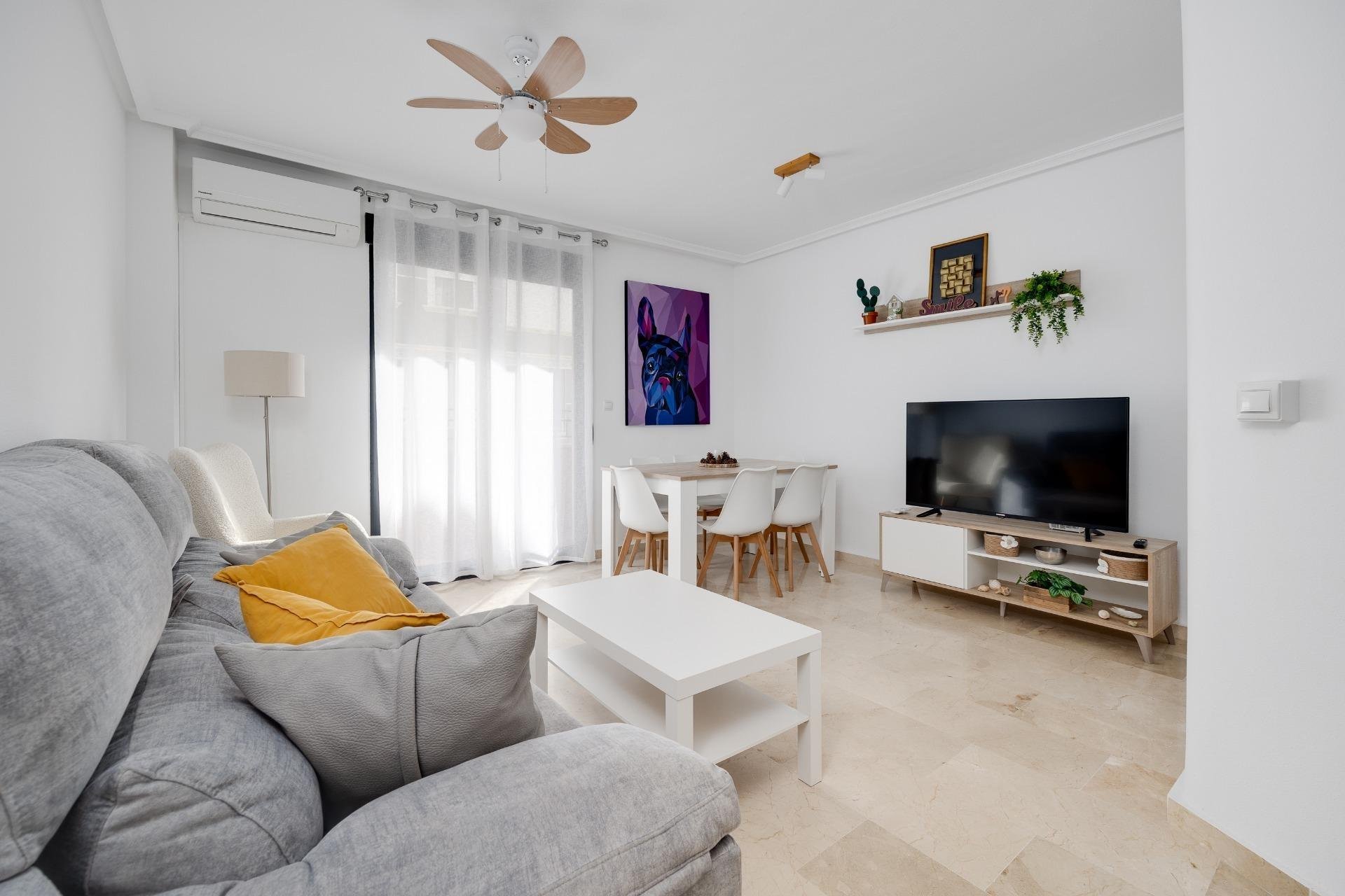 Resale - Apartment / flat - Torrevieja