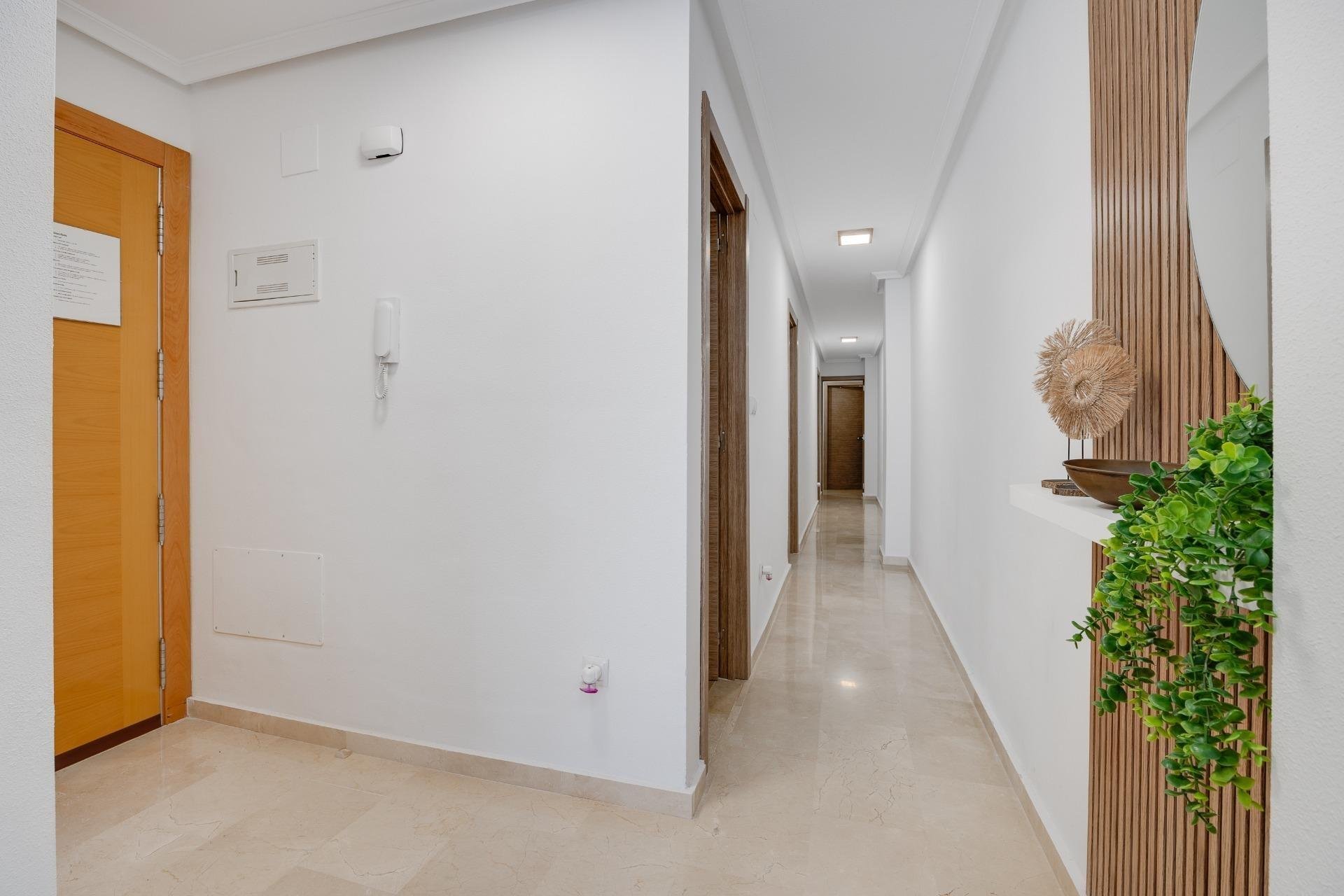 Resale - Apartment / flat - Torrevieja