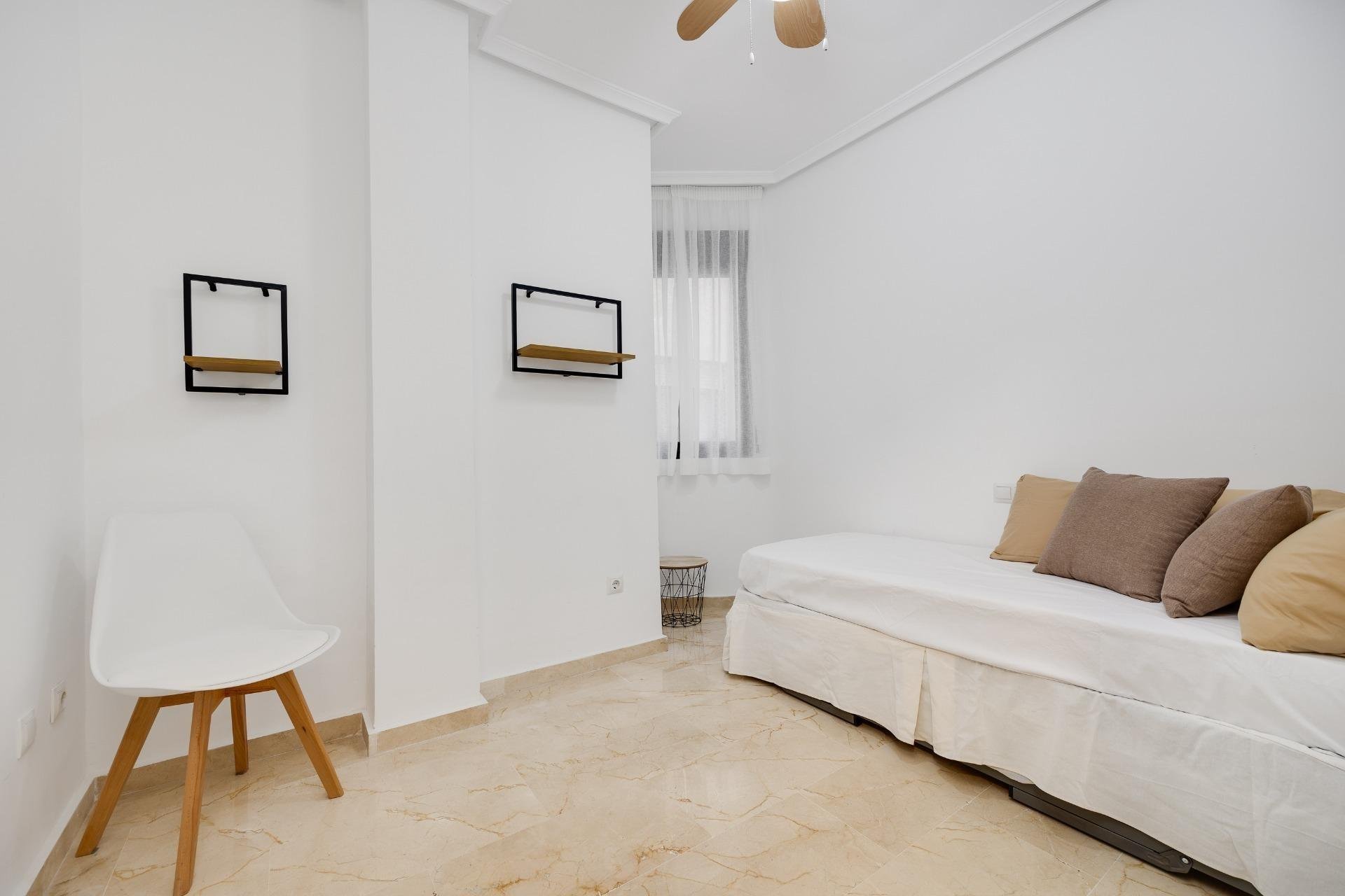 Resale - Apartment / flat - Torrevieja