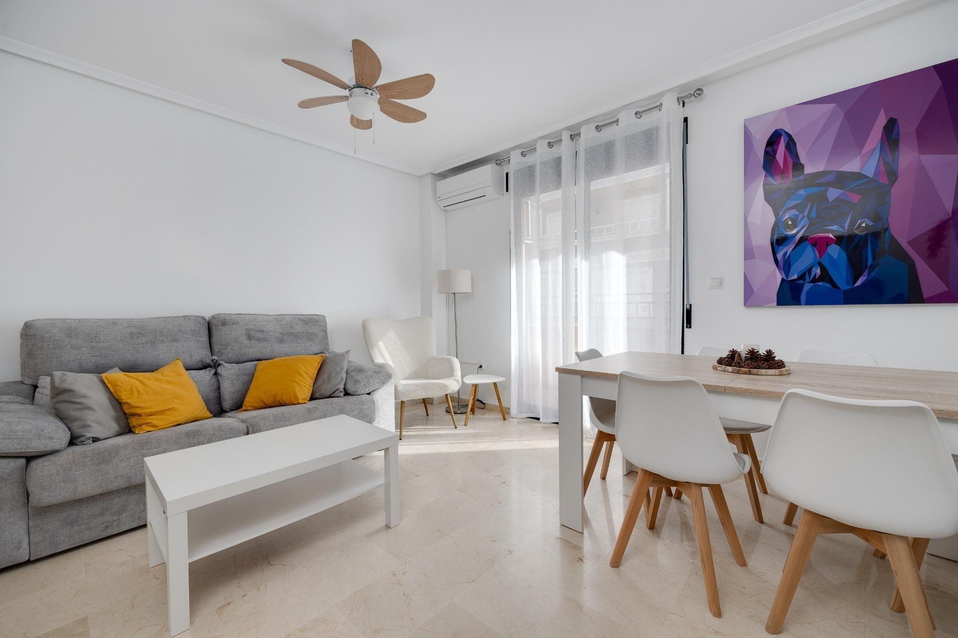 Resale - Apartment / flat - Torrevieja