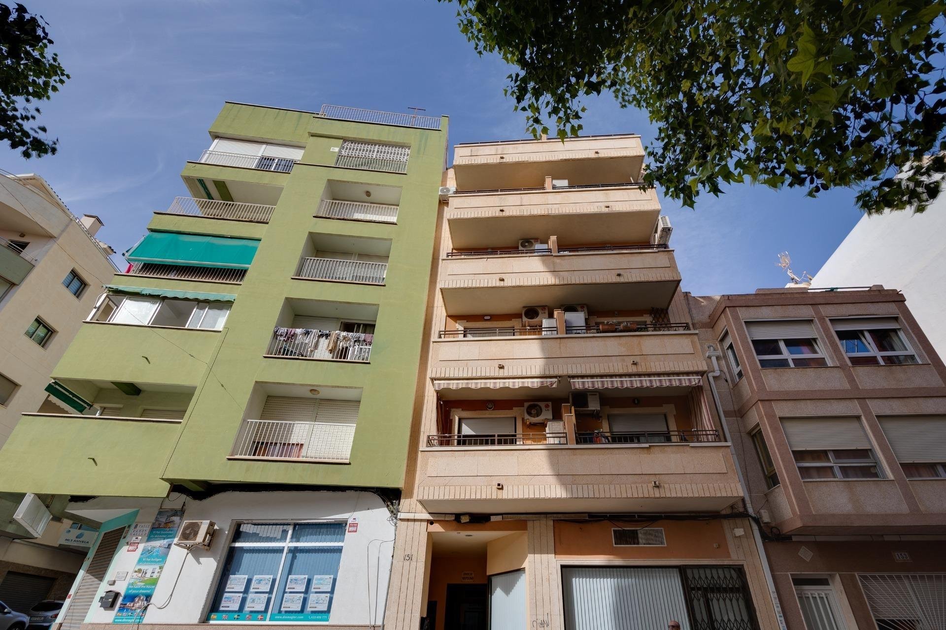 Resale - Apartment / flat - Torrevieja