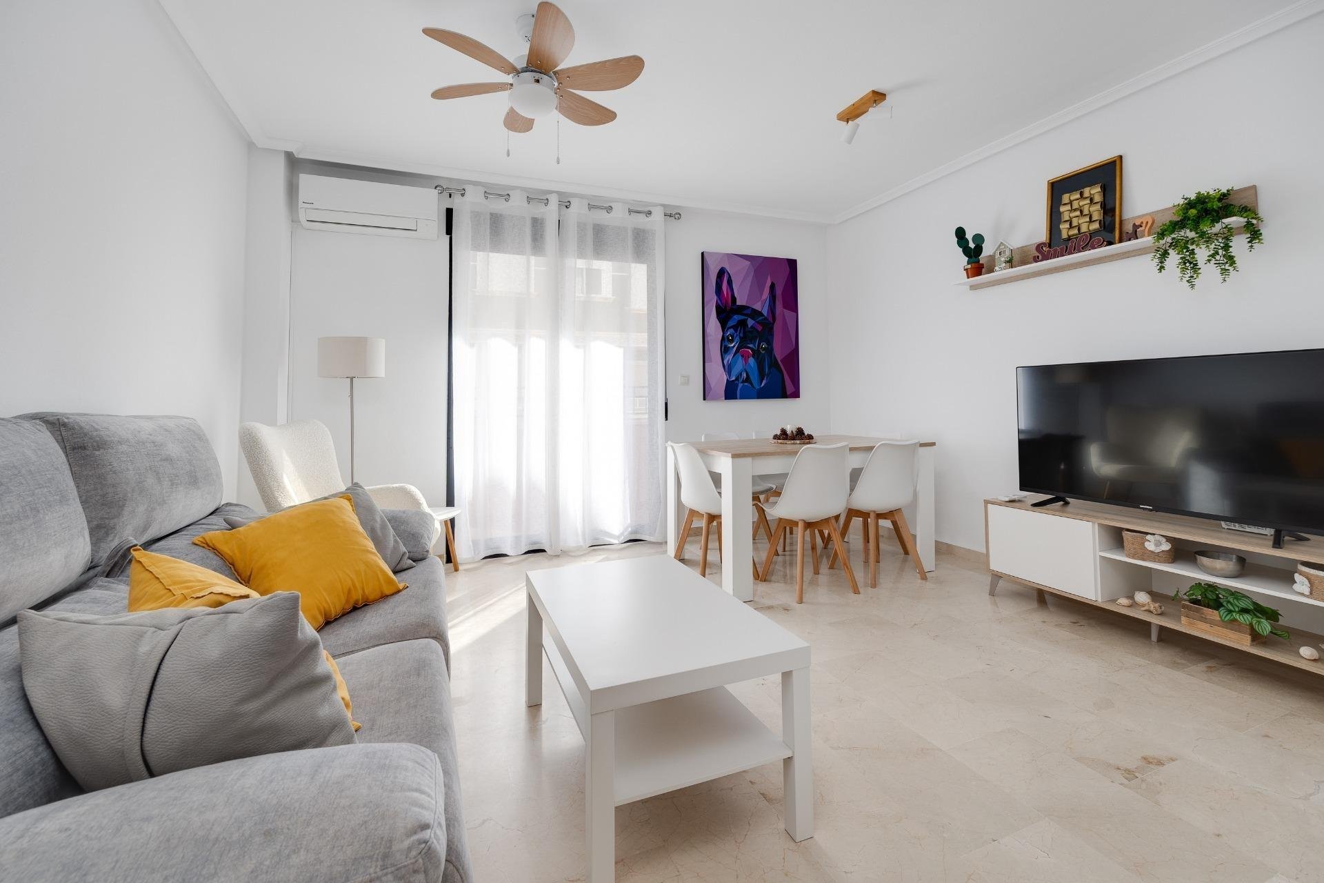 Resale - Apartment / flat - Torrevieja