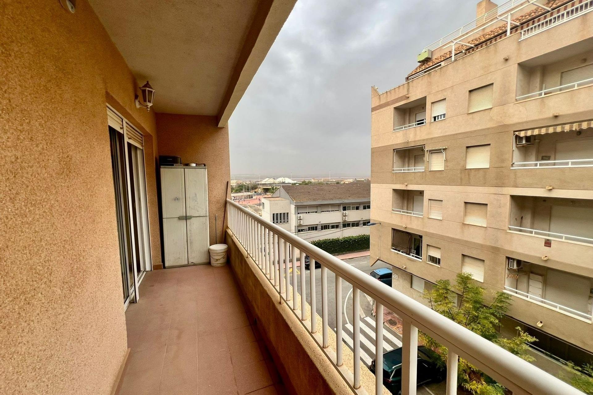 Resale - Apartment / flat - Torrevieja