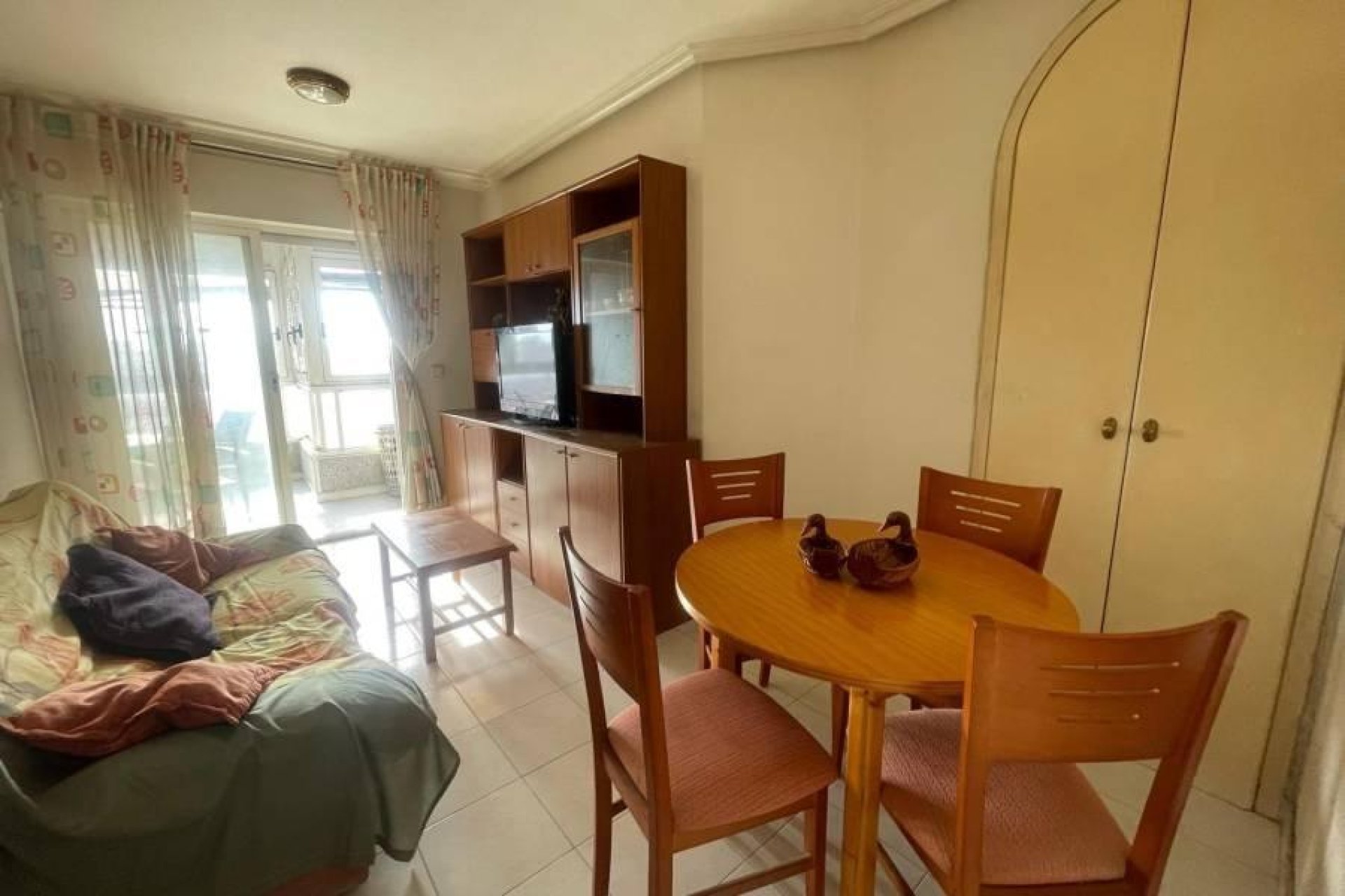 Resale - Apartment / flat - Torrevieja